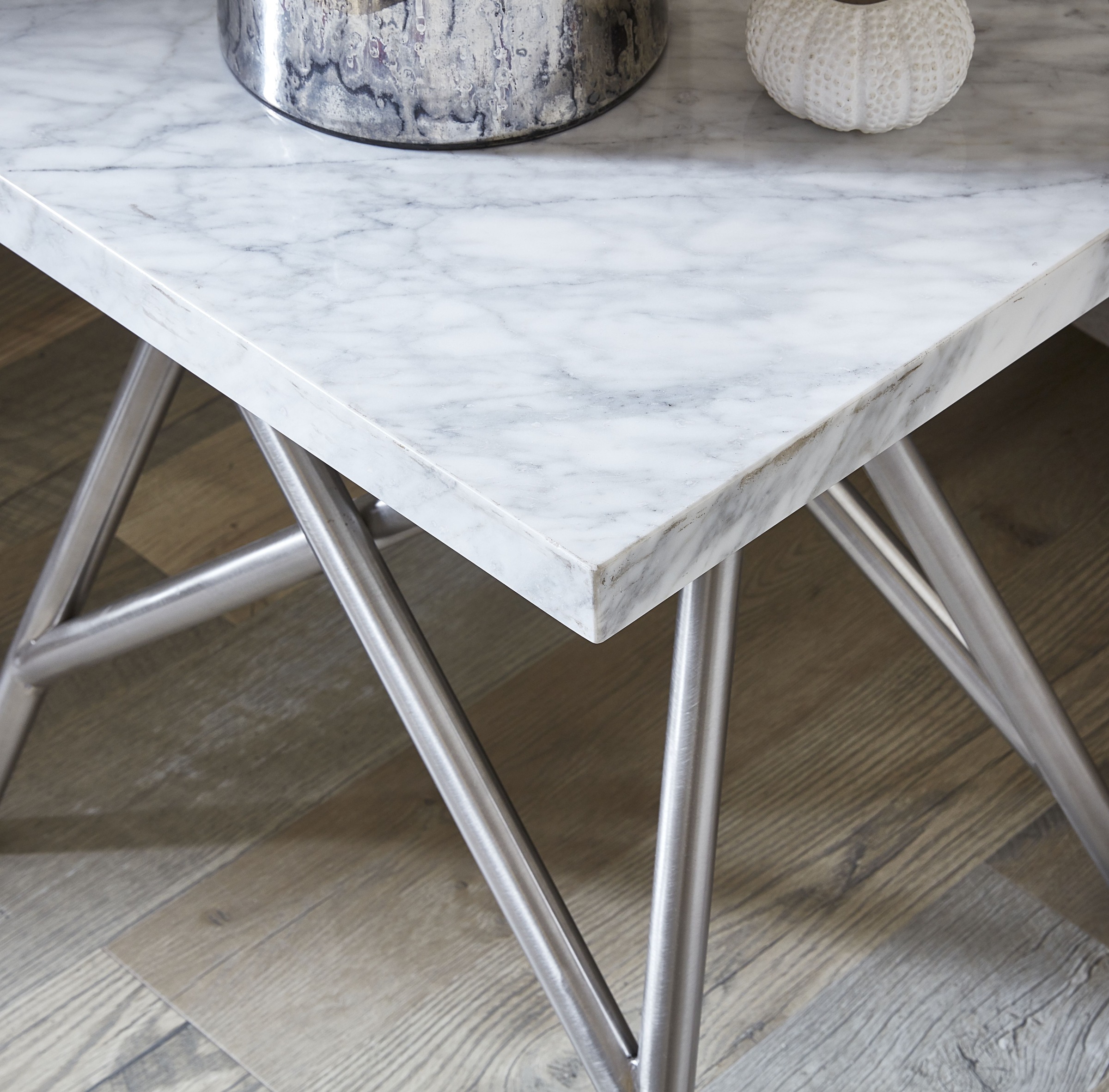 Leonique Couchtisch »Coral«, Couchtisch, rechteckig, Karrara-Marmor, Edelstahlbeine, 127x71x46
