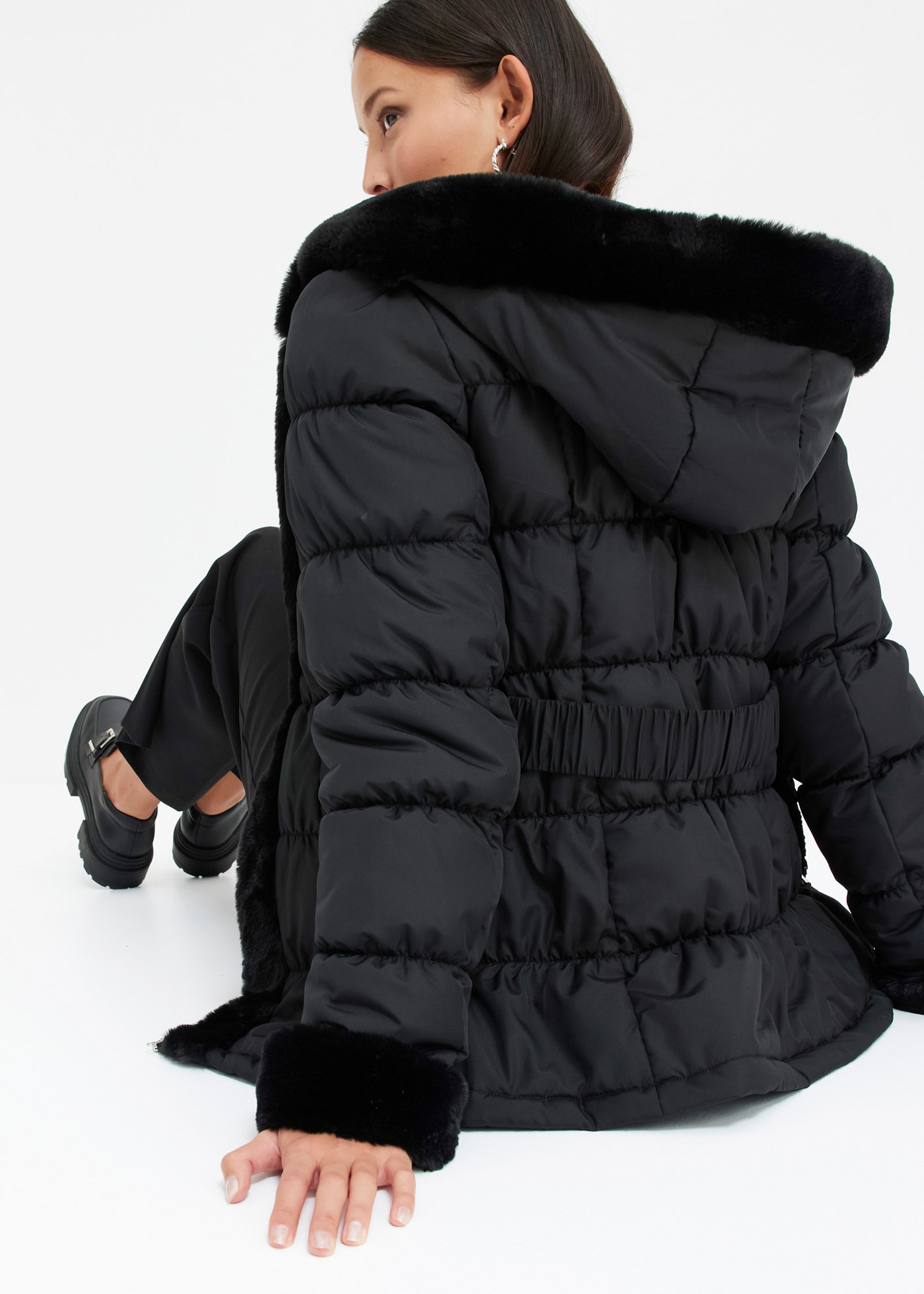 bonprix Steppjacke mit Kapuze