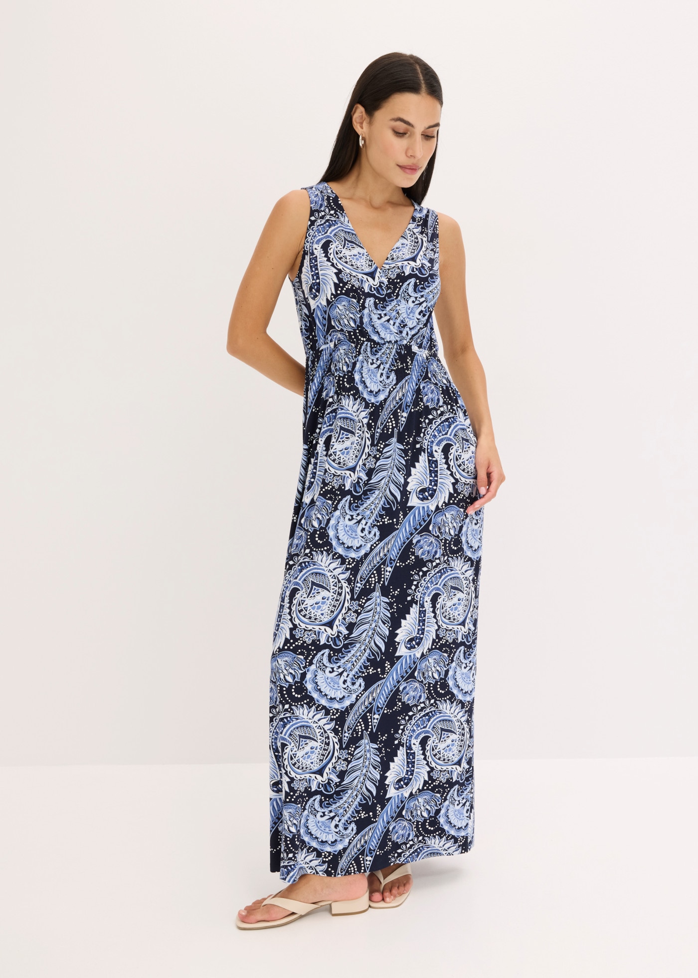 bonprix Maxikleid aus Viskose und Elasthan, ausgestellte Passform, ärmellos
