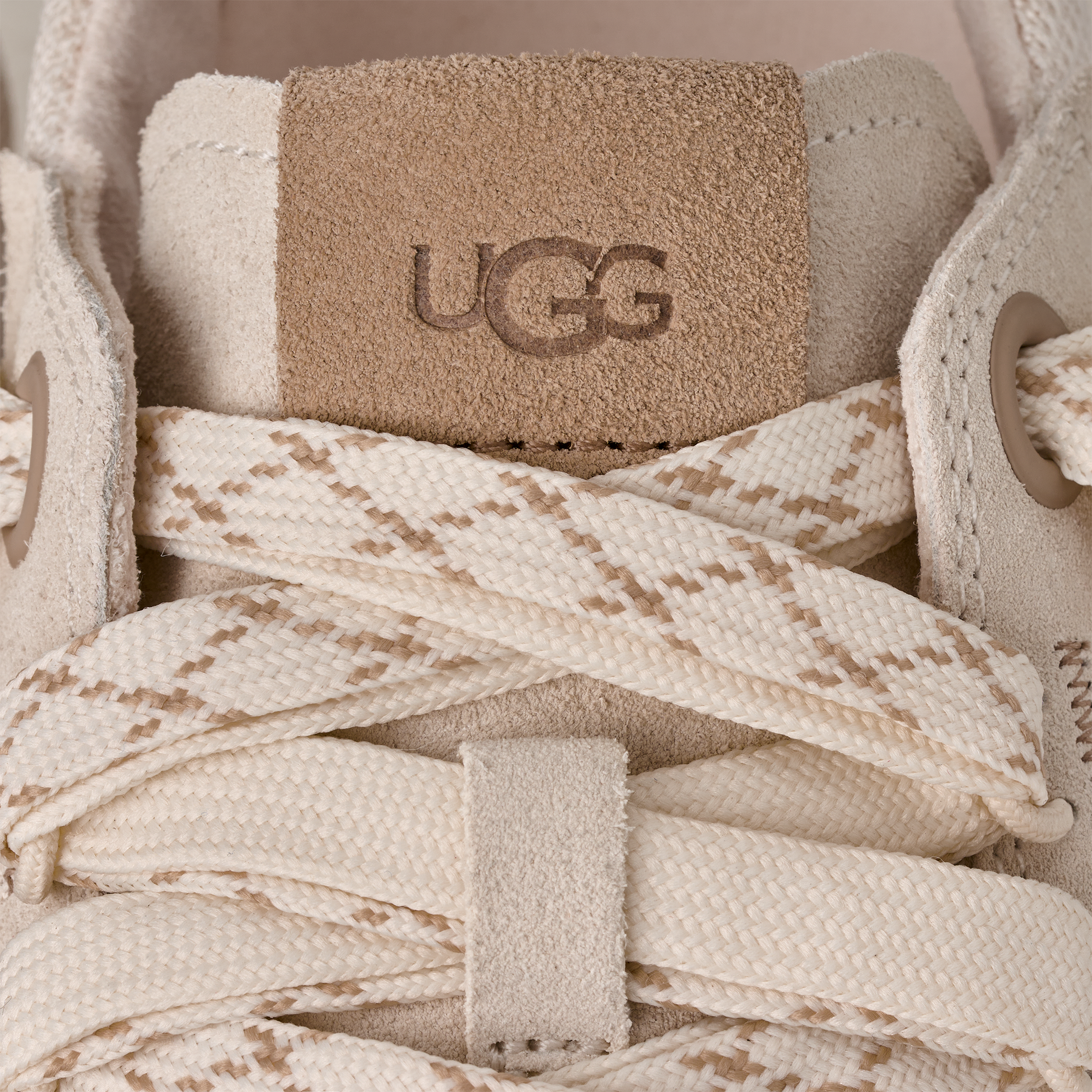 UGG Sneaker »LOWMEL MINIMEL«  Halbschuh, Low Profile Schnürer mit Anziehlasche