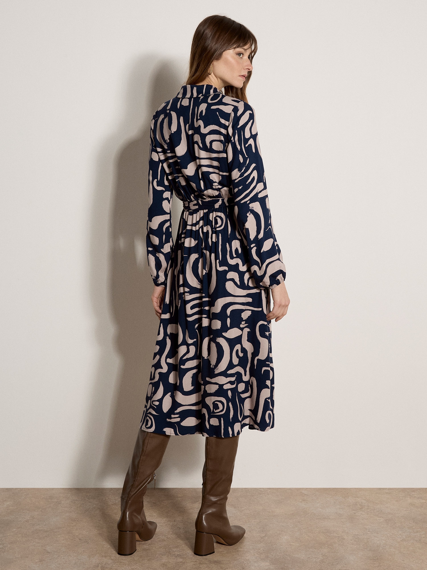 Apricot Druckkleid »Midikleid« mit abstrakten Pinselstrichen