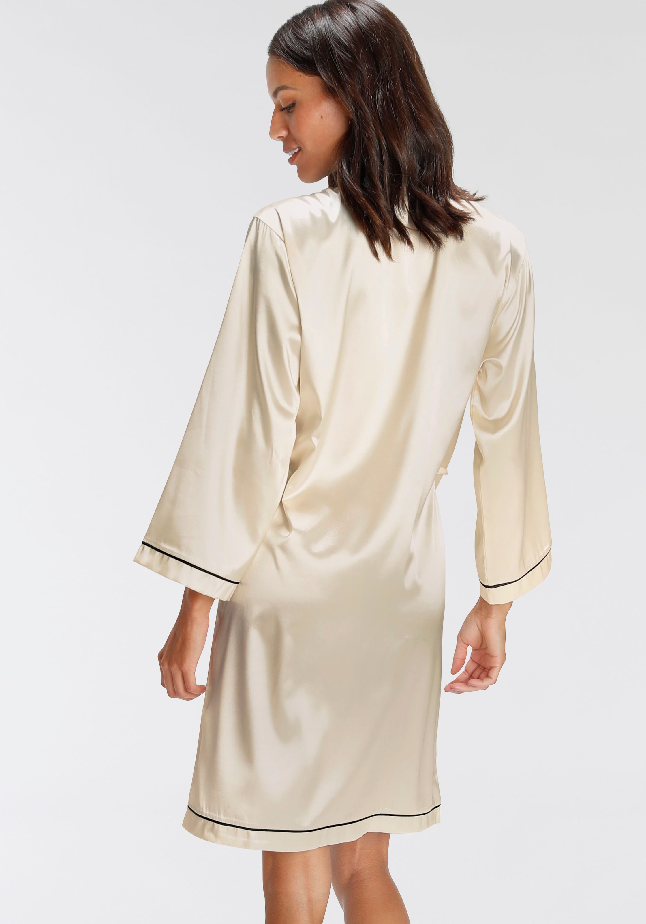 OTTO mit bei bestellen Kimono, Banani Bruno Kontrastpaspel-Details