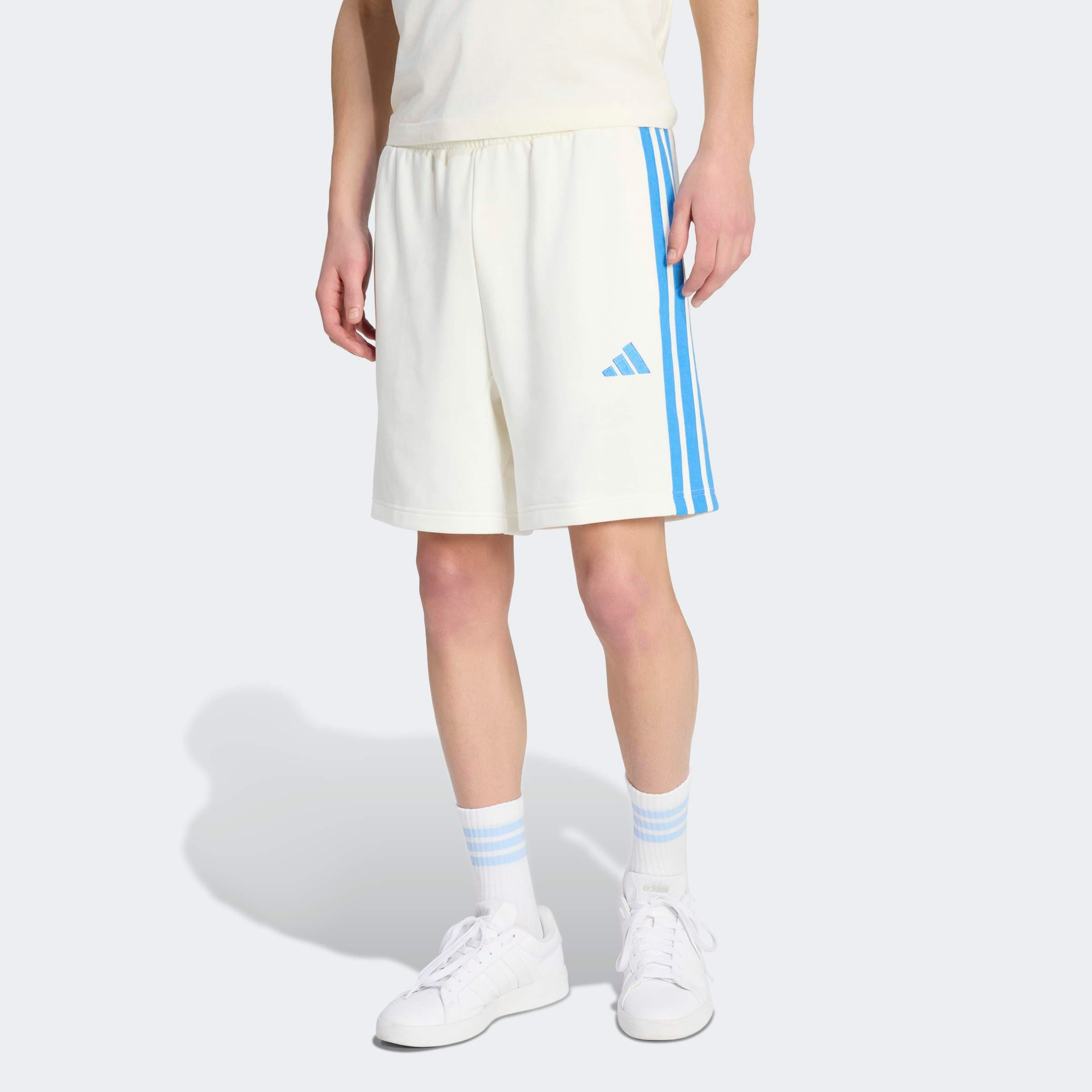adidas Sportswear Shorts »M 3S FT SHO«  für Laufaktivitäten und sportliche Anlässe, mit Kordelverschluss