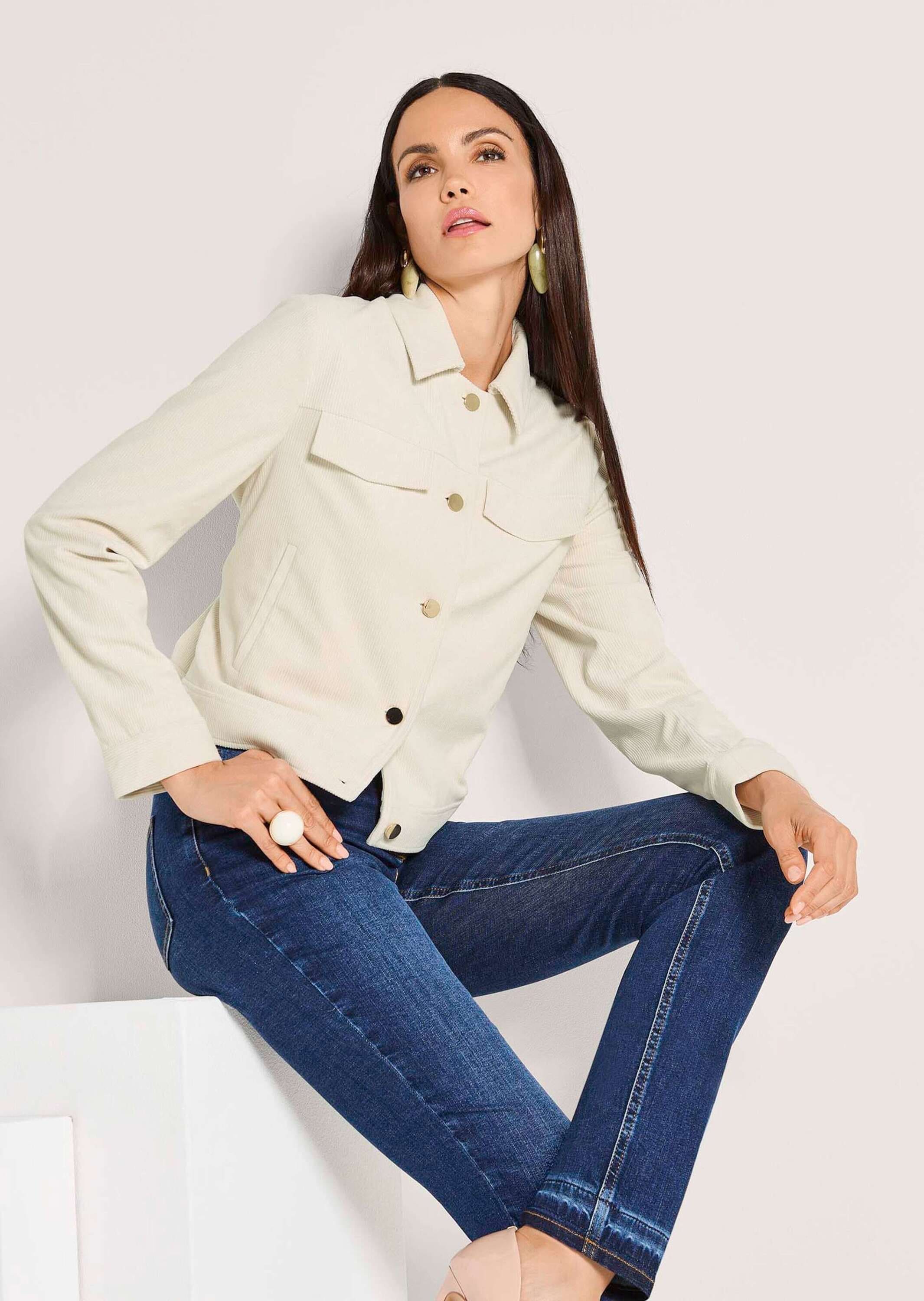 MADELEINE Strickfleecejacke »Cordjacke Kurzjacke mit Umlegekragen«