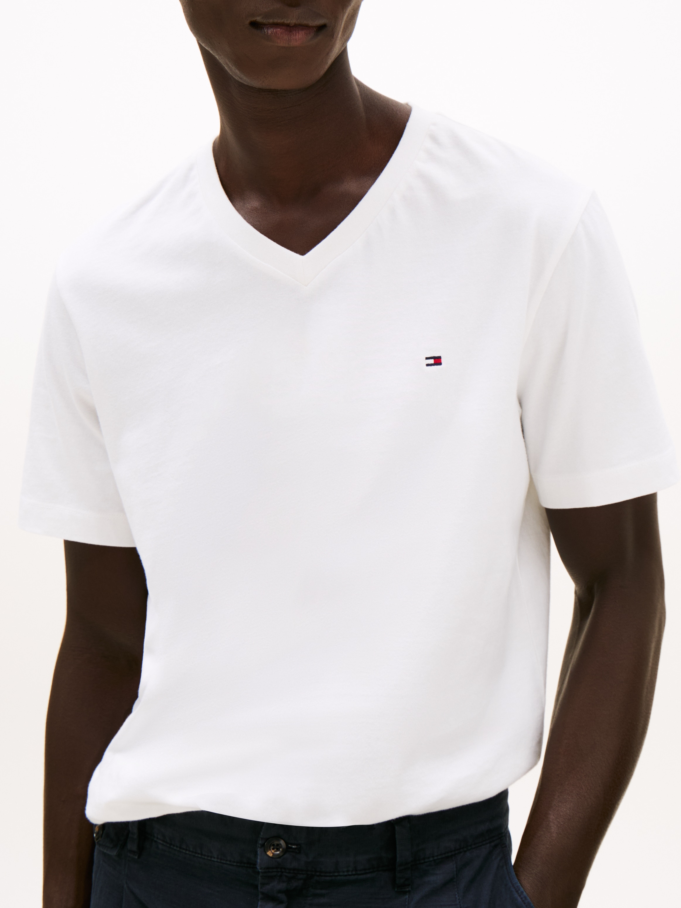 Tommy Hilfiger V-Shirt »ESSENTIAL V-NECK TEE«
