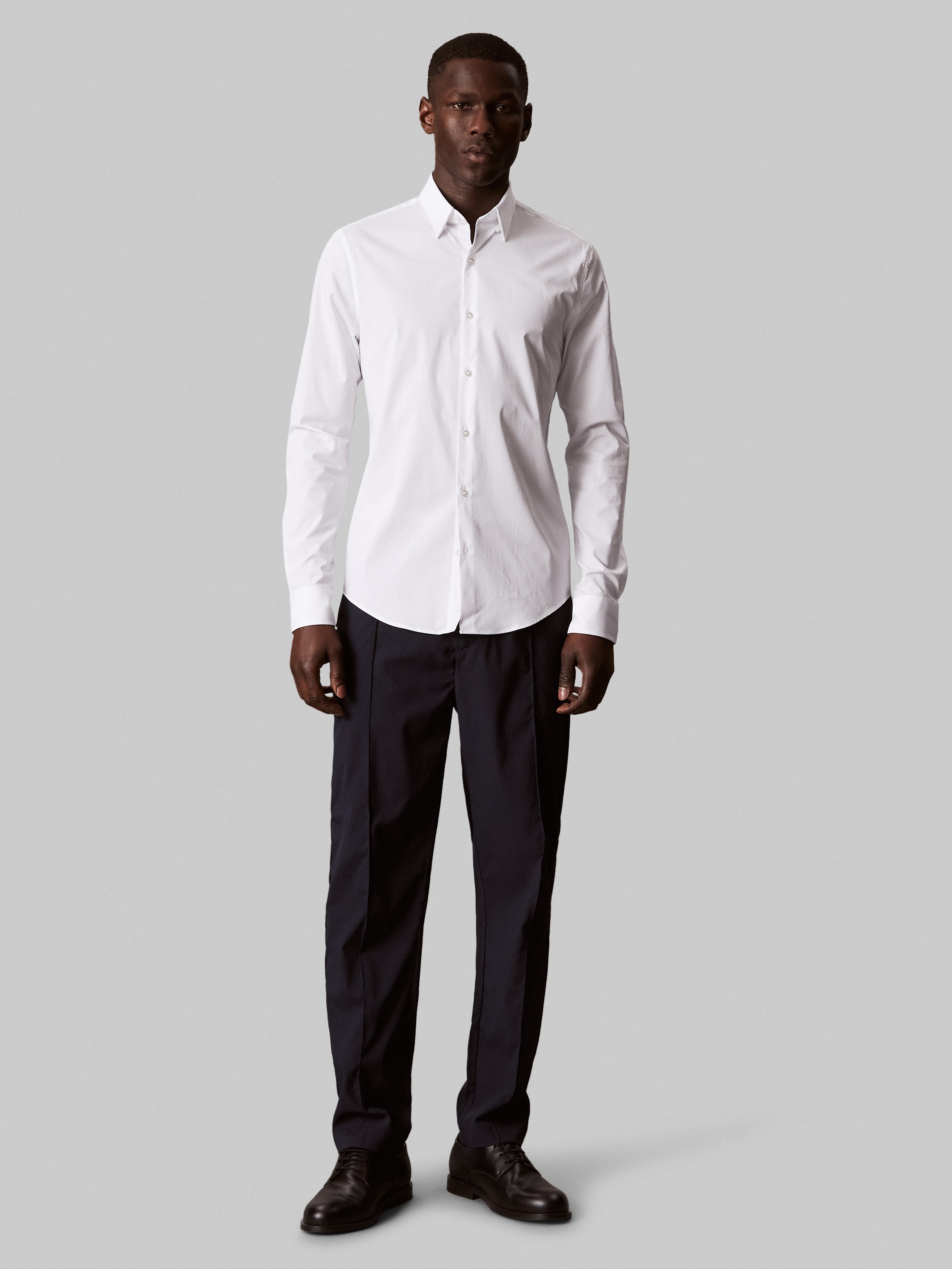 Calvin Klein Businesshemd »XSLIM ESNTL POPLIN NOS STR SLD« Mit Rundhalsausschnitt