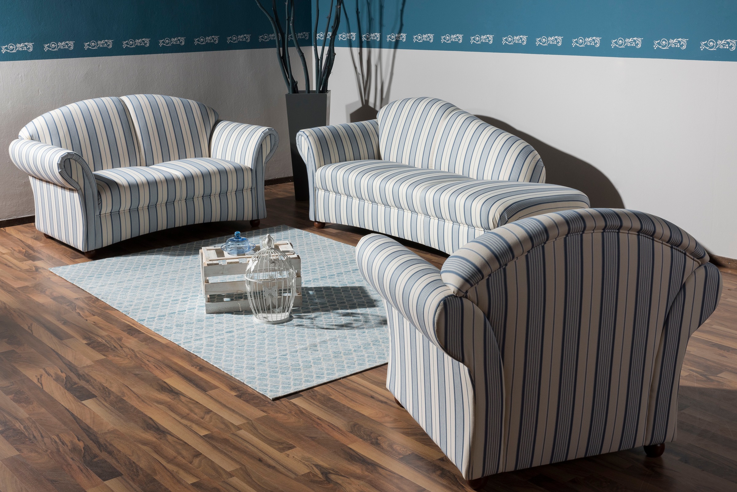 Max Winzer® 2-Sitzer »Caros, klassisch modernes Sofa im Landhausstil, mit hohem Sitzkomfort«, Retro, bequem durch Federkernunterfederung, Streifendesign