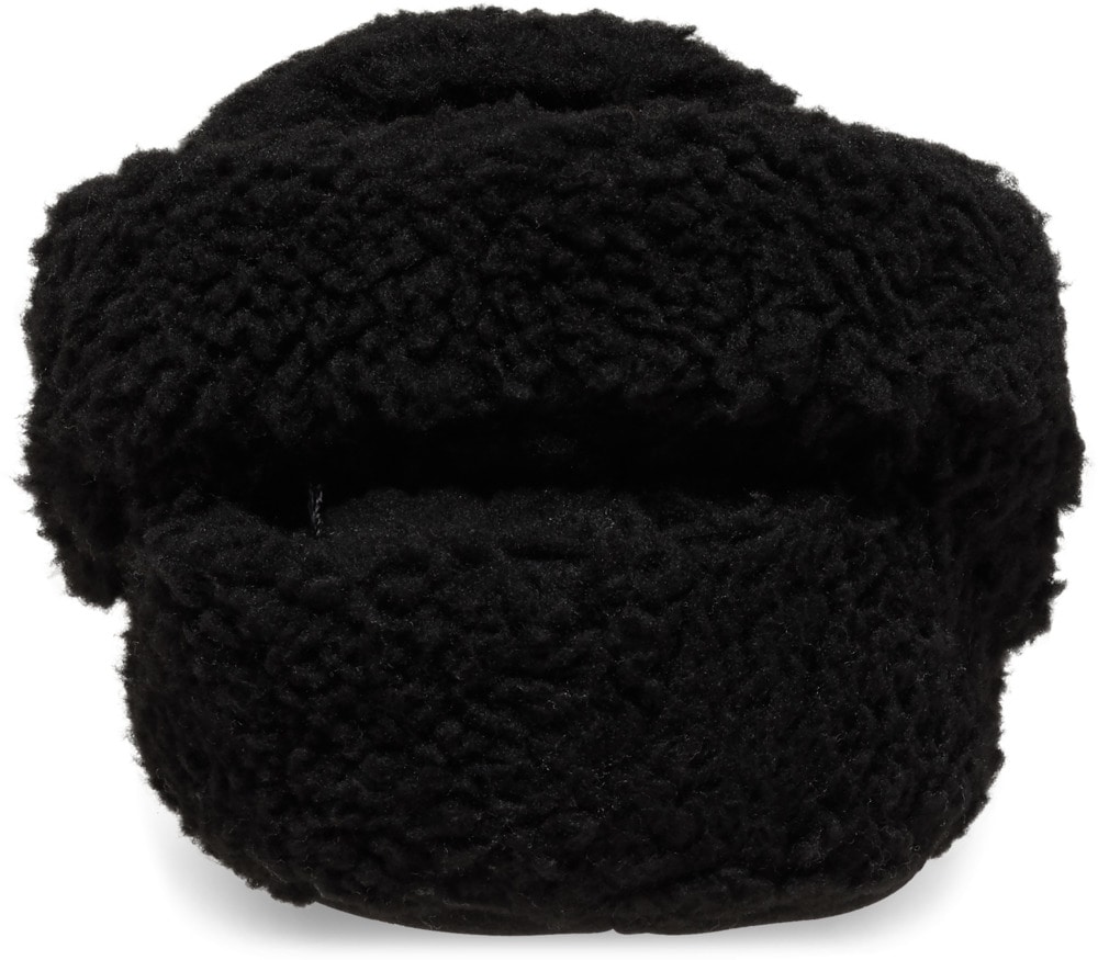 Crocs Clog »Classic Cozzzy Slipper«  Hausschuh, mit kleiner Plateausohle