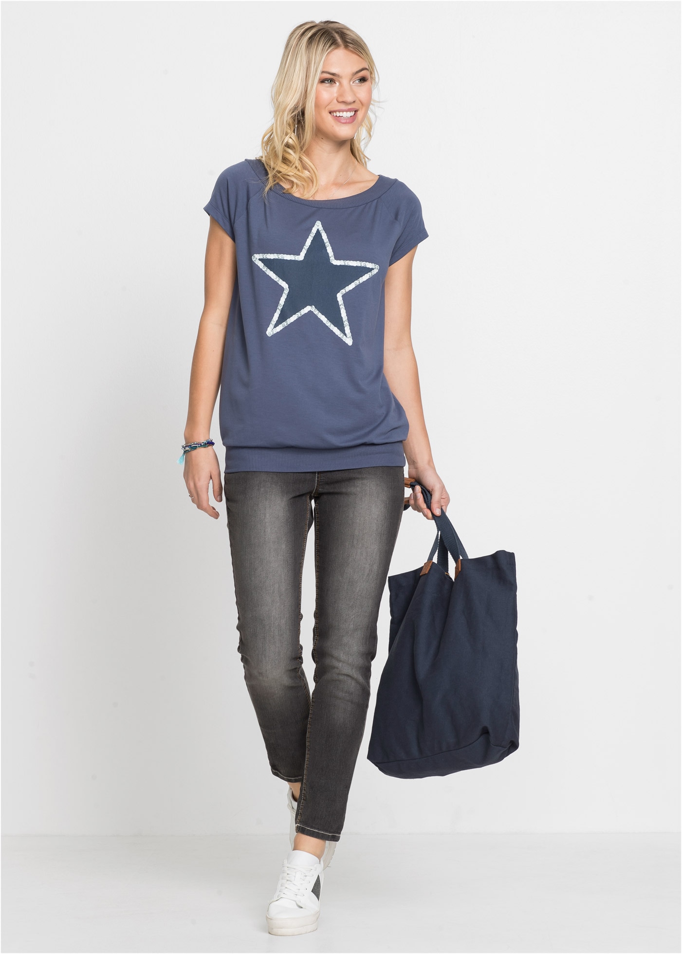 bonprix T-Shirt bequeme Passform, U-Boot-Ausschnitt, Rippbündchen