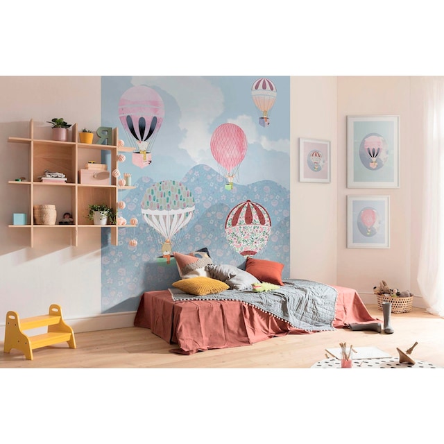 Komar Poster »Happy Balloon Green«, Figuren, (1 St.), Kinderzimmer,  Schlafzimmer, Wohnzimmer im OTTO Online Shop