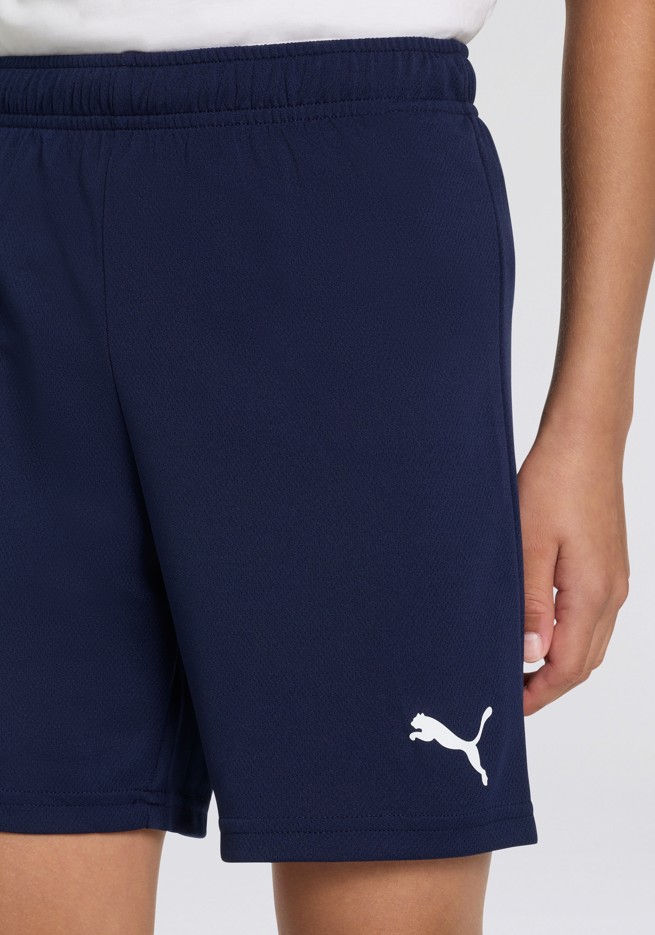 PUMA Trainingsshorts »TEAMRISE SHORT JR«  aus Netzmaterial, mit DryCELL Technologie, kniefreier Schnitt