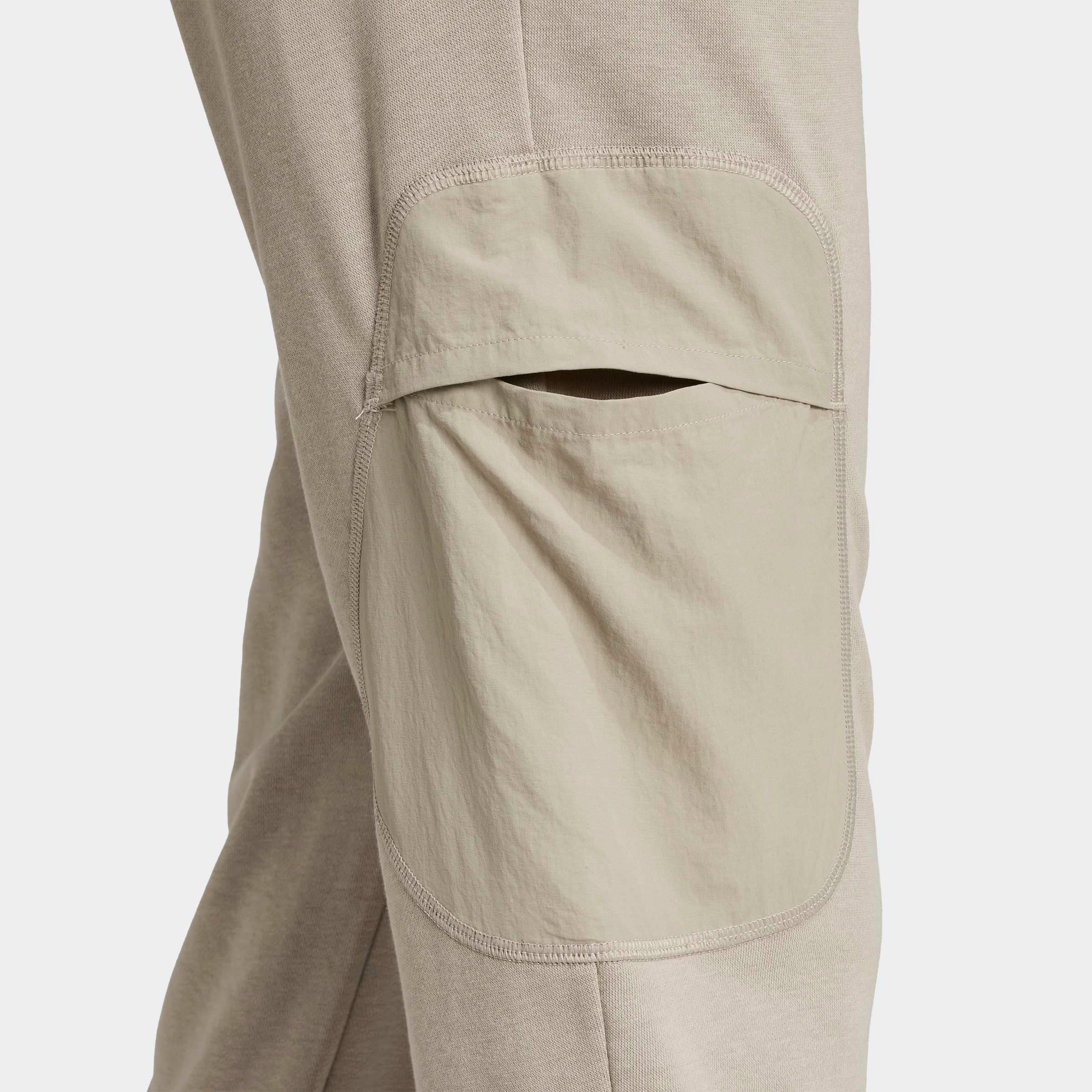 adidas Sportswear Sporthose »W CE G KN CARG«, (1 tlg.)