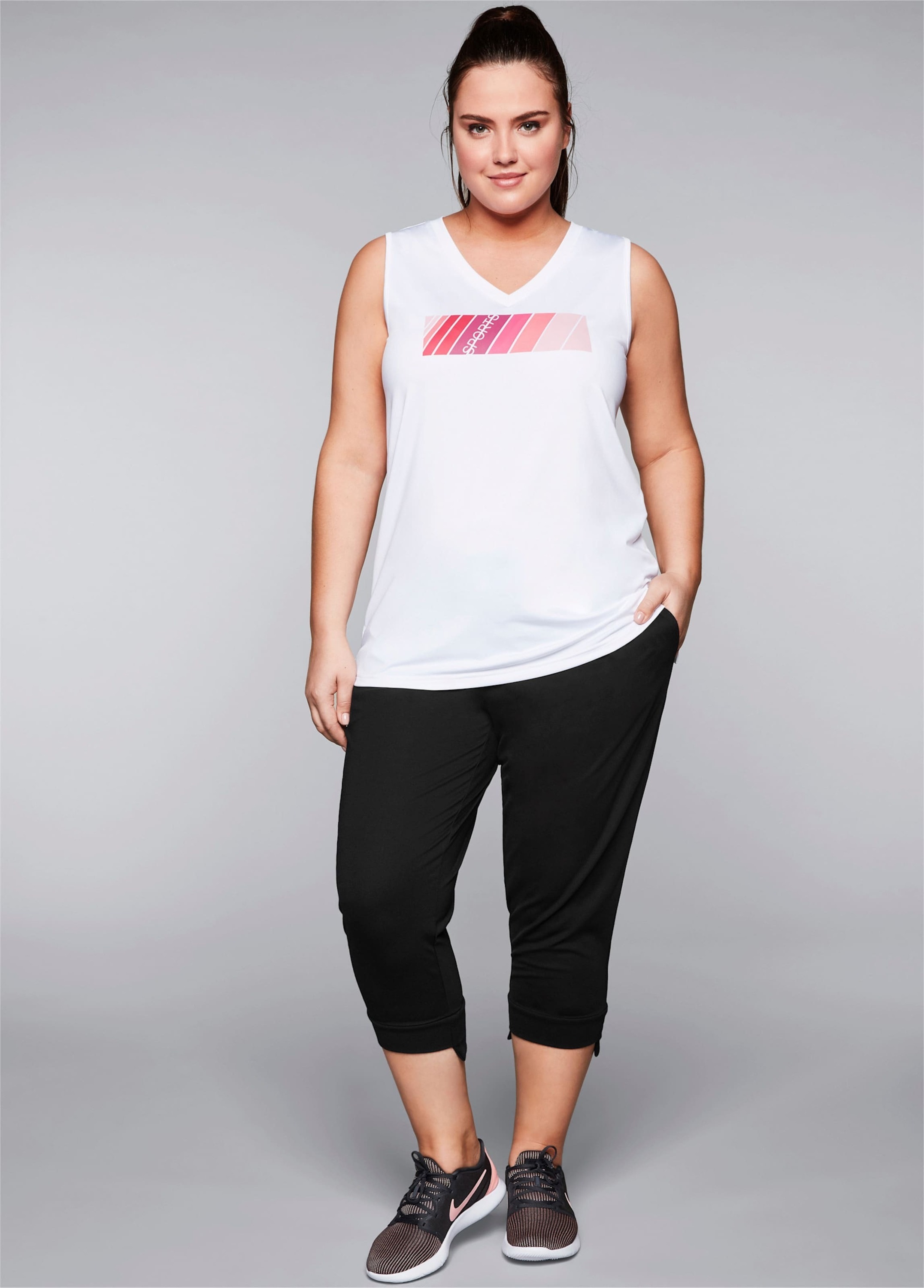 Sheego Sporthose »Sweathose Sweathose in 3/4-Länge«  in 3/4-Länge, atmungsaktiv