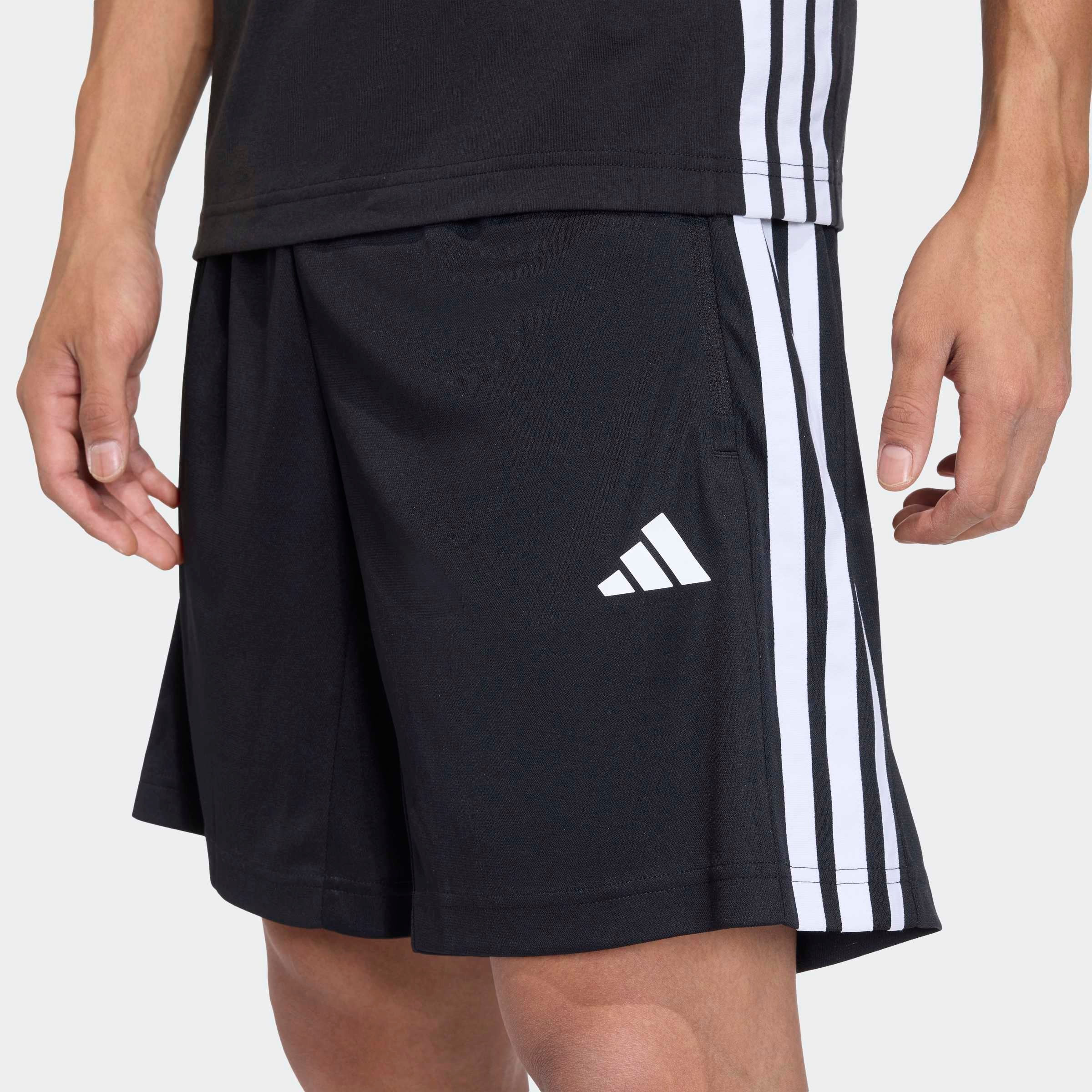 adidas Performance Shorts »WE BAS 3SPQ S9i«  sportlicher Stil, für sportliche Aktivitäten, aus Polyester