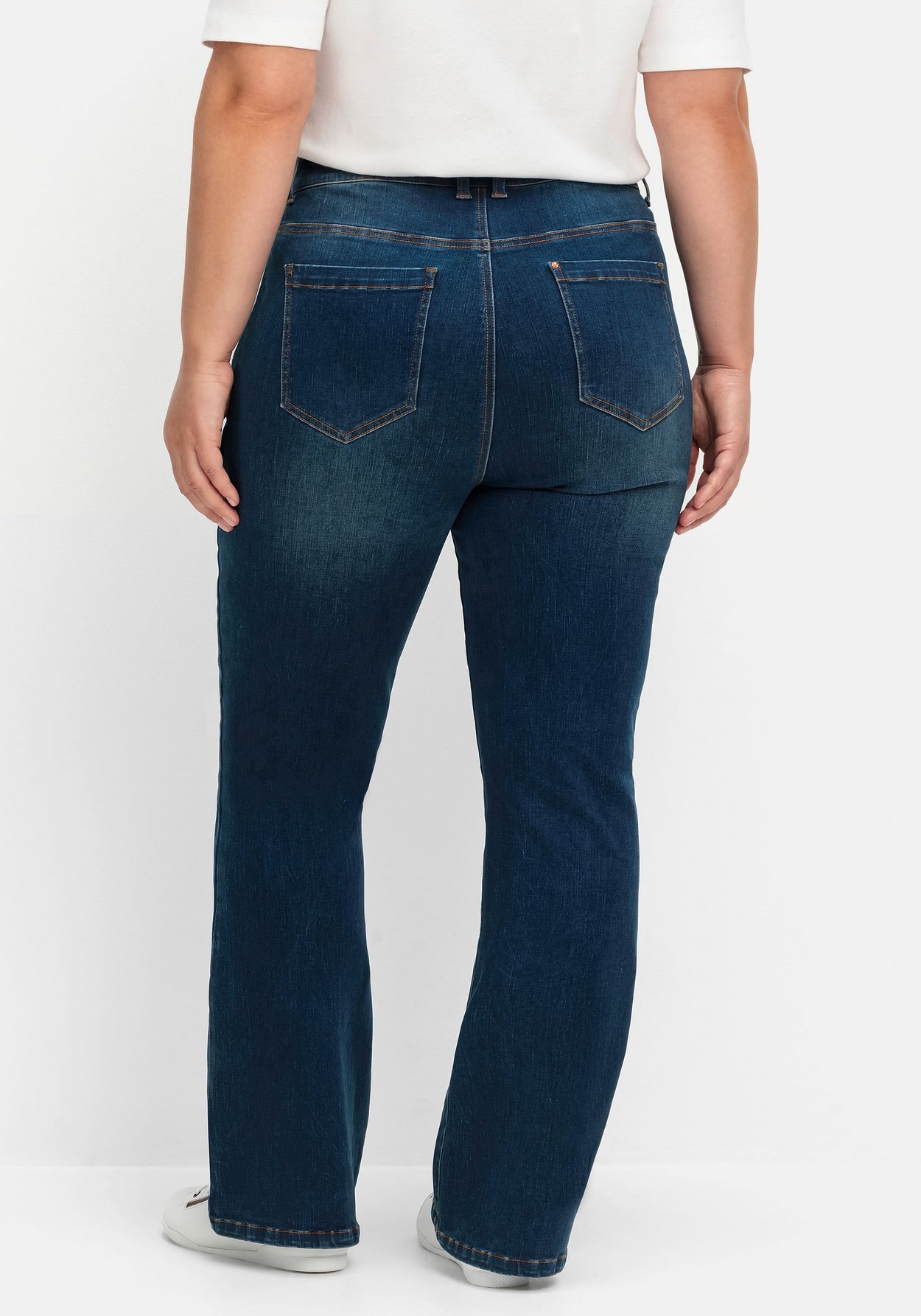 Sheego Bootcut-Jeans »Bootcut Stretch-Jeans mit Bodyforming-Effekt mit Bodyforming-Effekt«