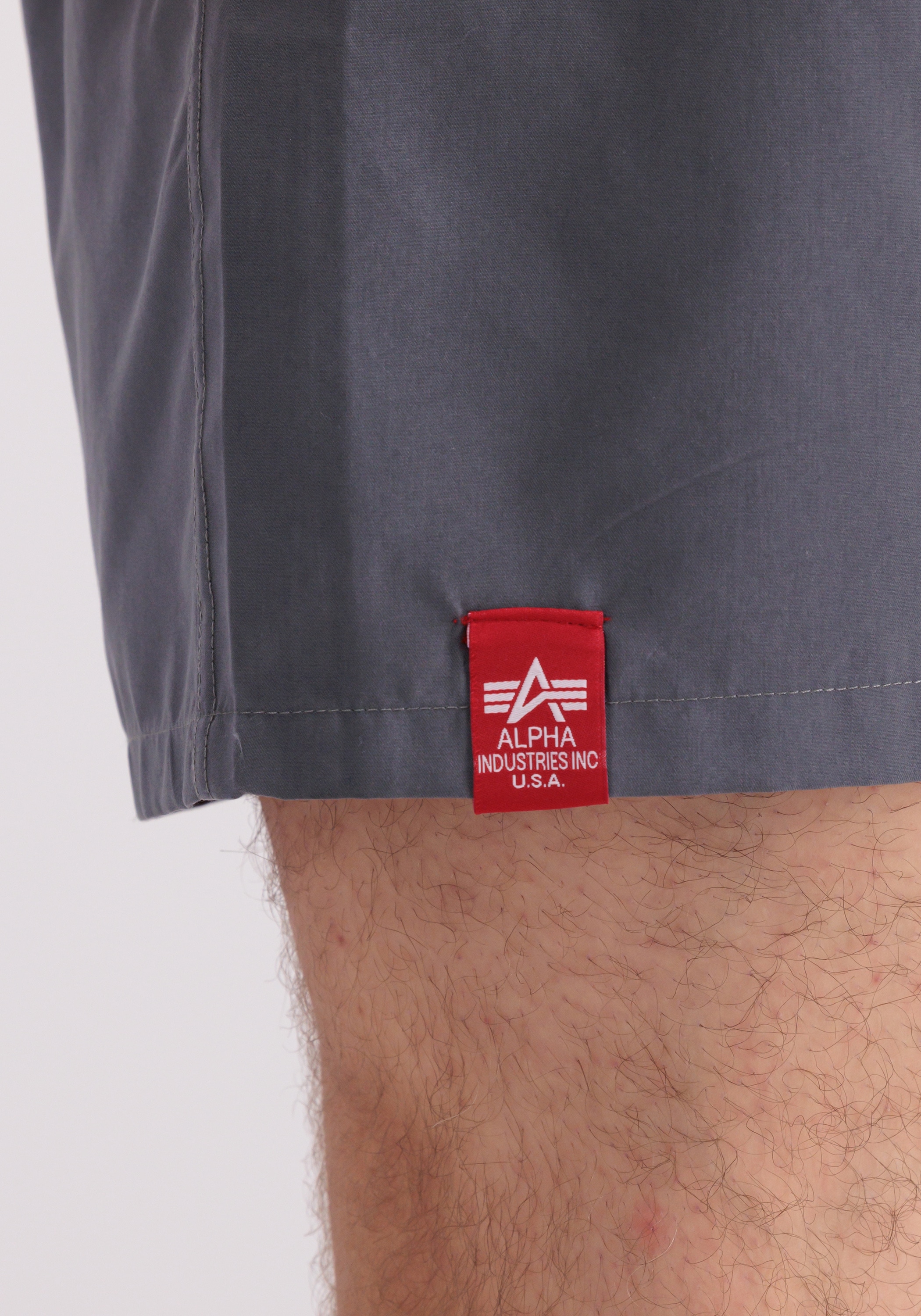 Alpha Industries Shorts »Alpha Industries Men - Beachwear Hydrochromic AOP Swimshort«