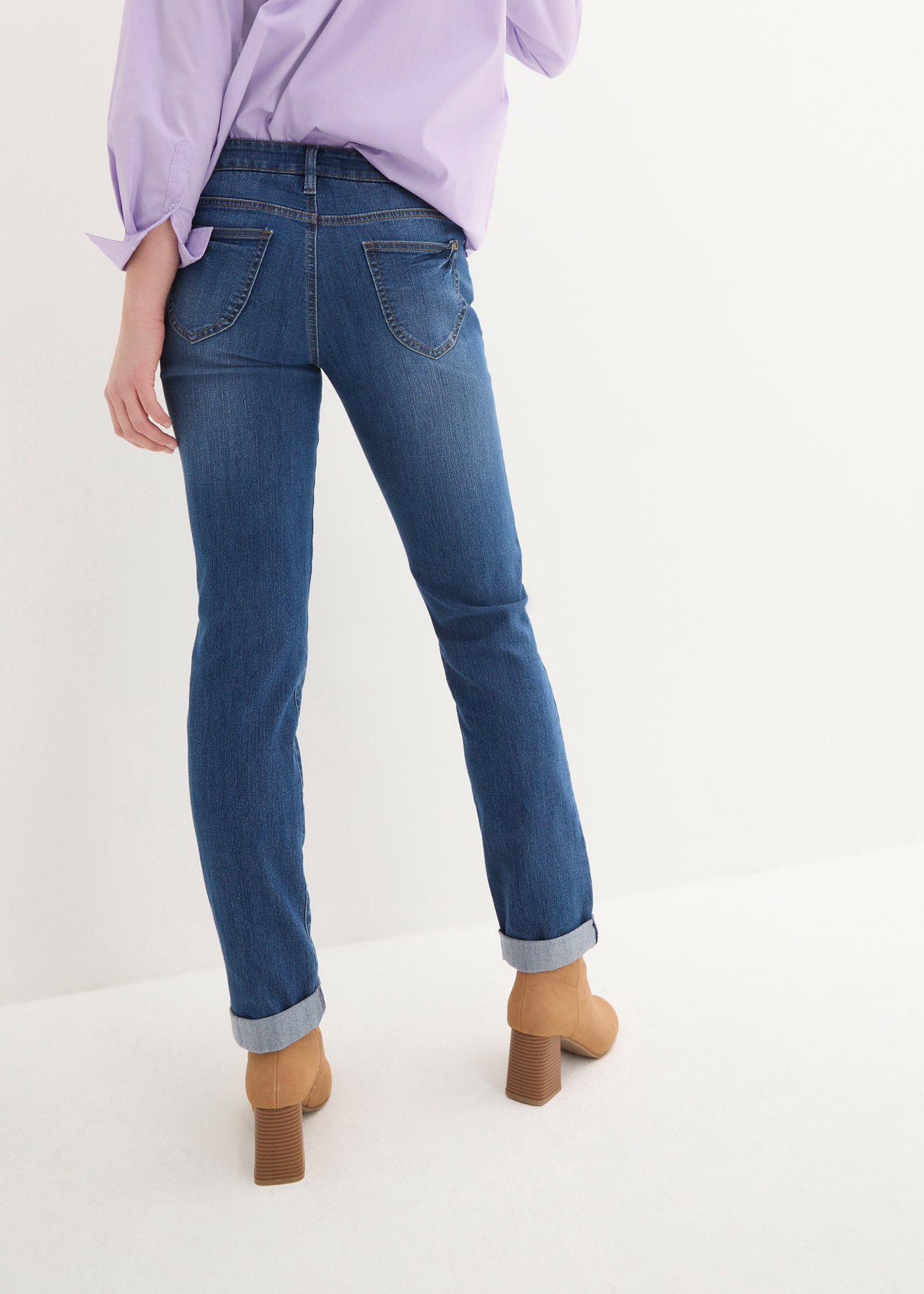 bonprix Straight-Jeans »Straight Jeans Mid Waist, Stretch« Regular Fit, mit Aufschlag, im Five-Pocket-Style