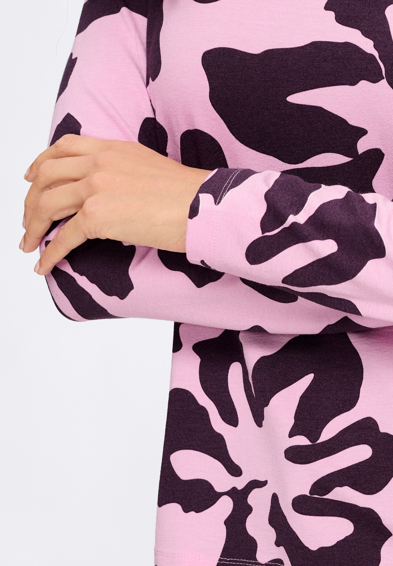 heine T-Shirt »Shirt Langarmshirt im floralen Druckmuster«
