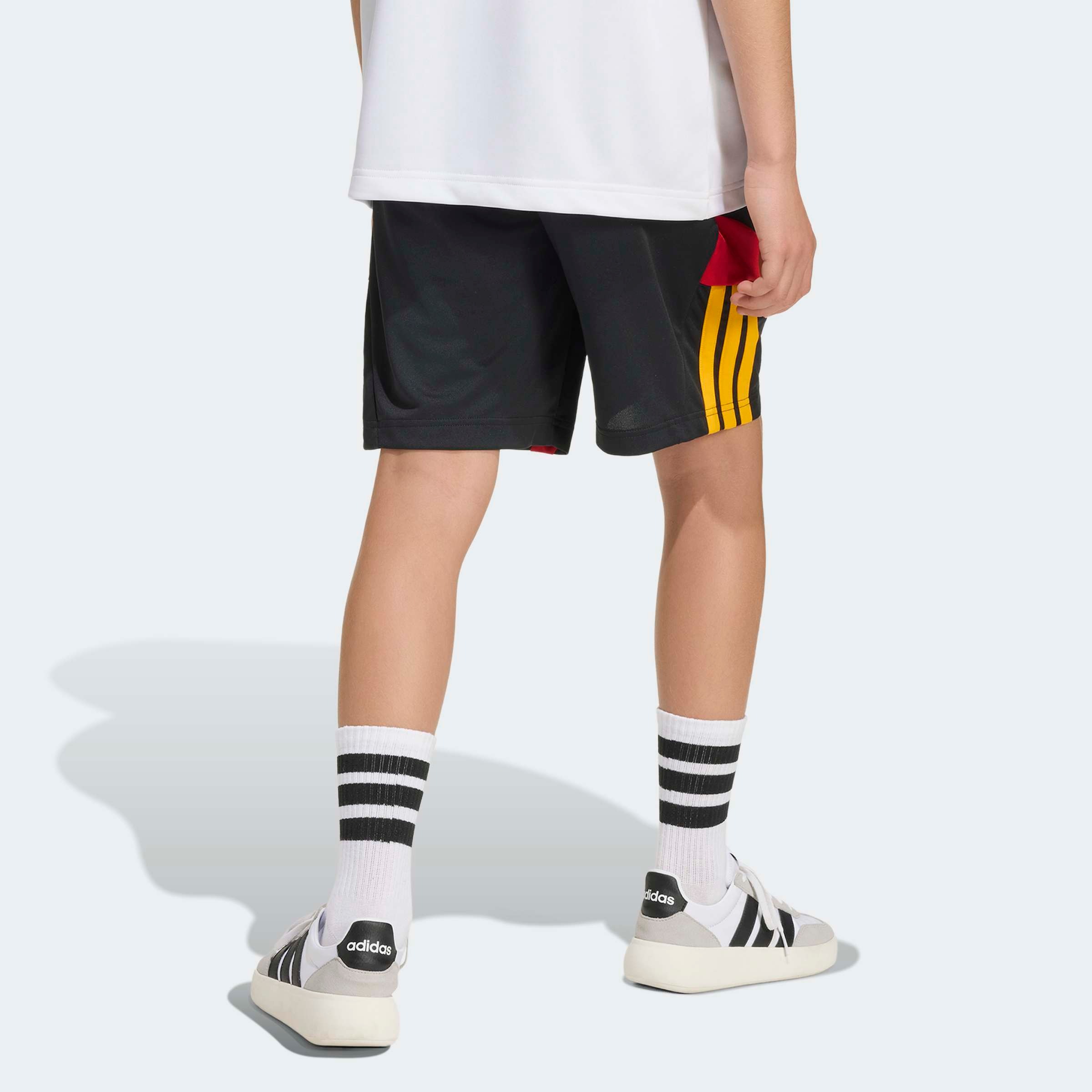 adidas Sportswear Shorts »HOUSE OF TIRO«