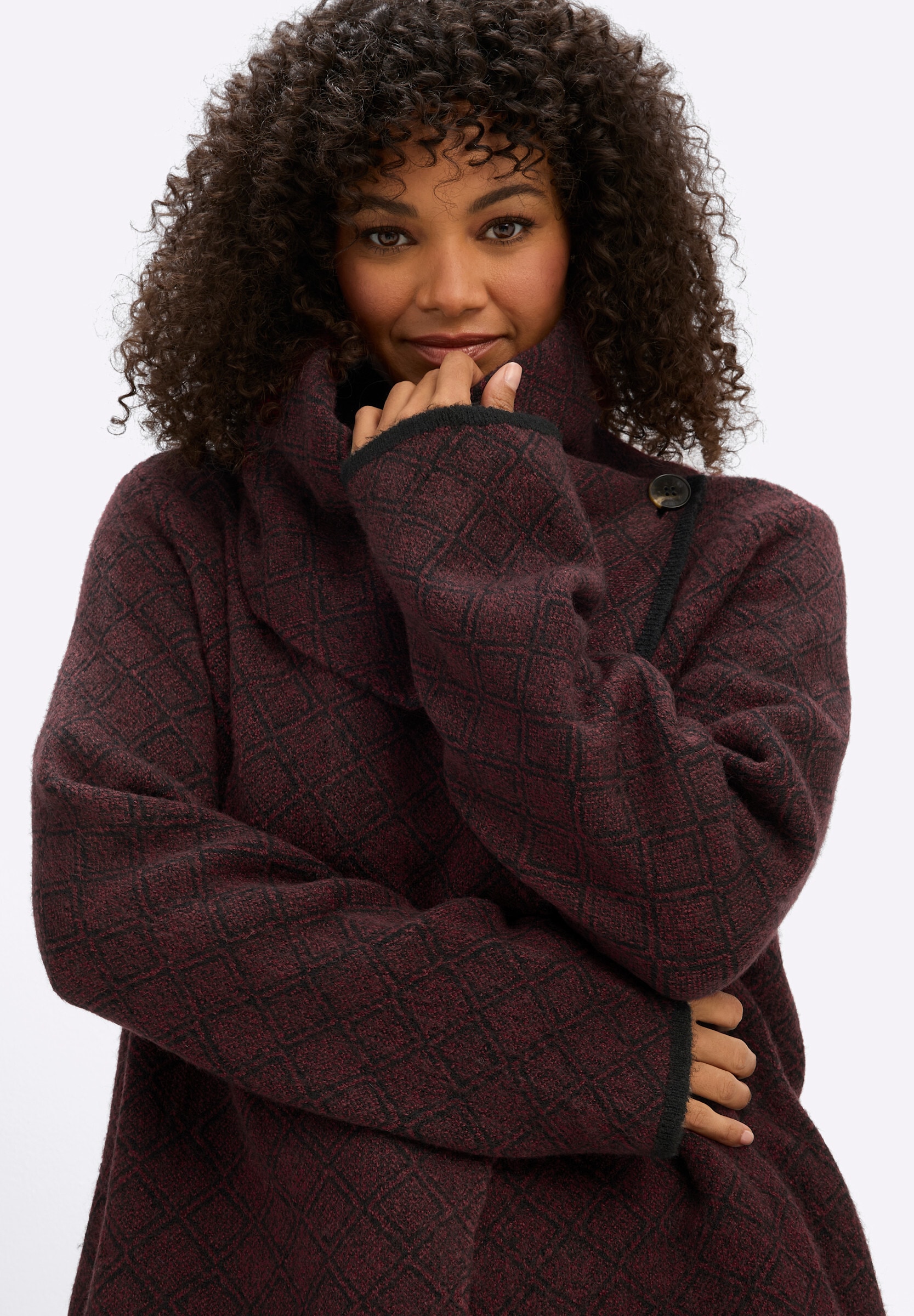 sheego by Joe Browns Cardigan »Jacquard-Strickjacke Jacquardstrickjacke mit asymmetrischem Fall«