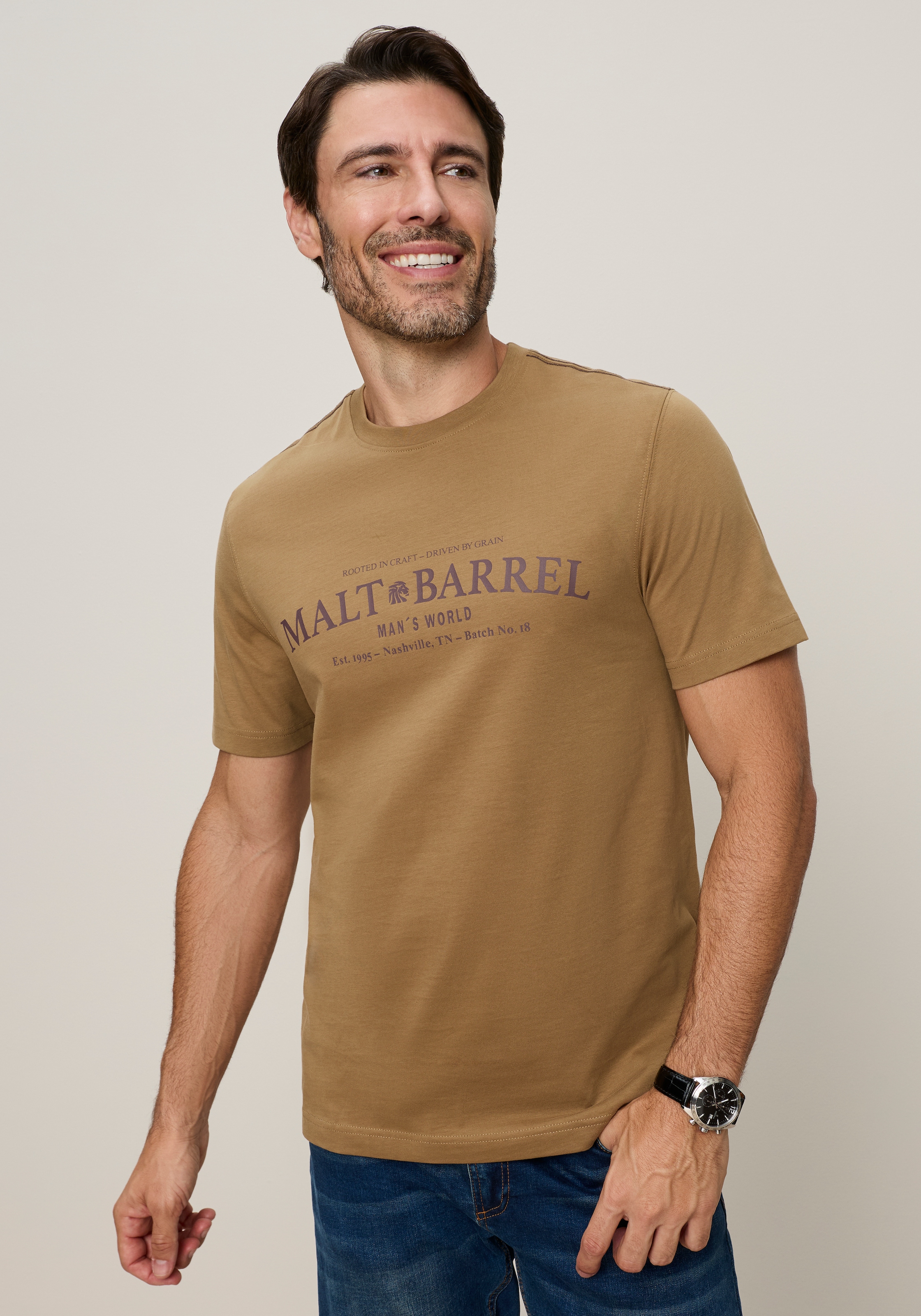 Man's World Rundhalsshirt normale Passform, Kurzarm, bedruckte Optik mit Print-Applikation