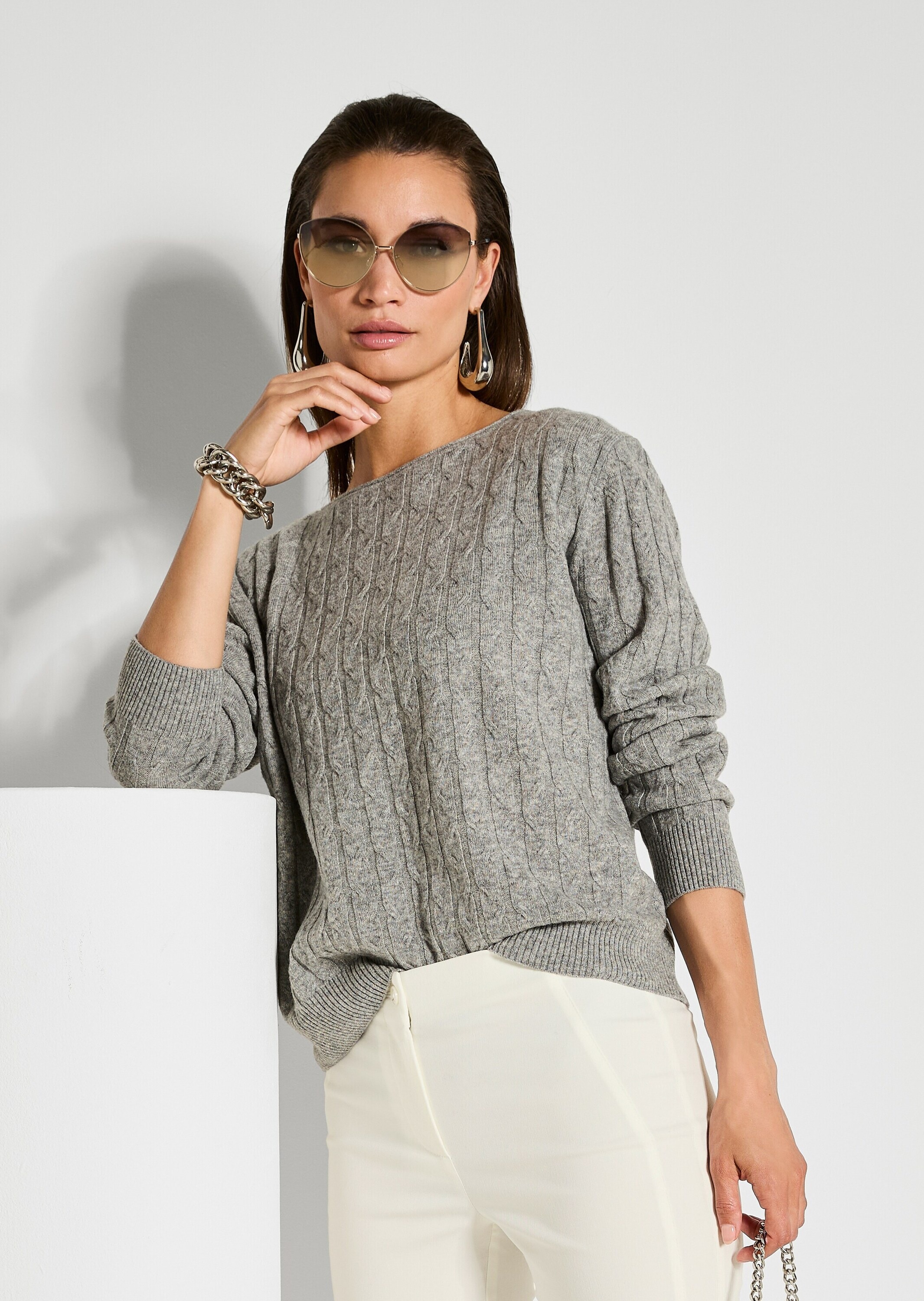 MADELEINE Longpullover »Strickpullover Eleganter Wollpullover mit Zopfmuster« Allover-Zopfmuster