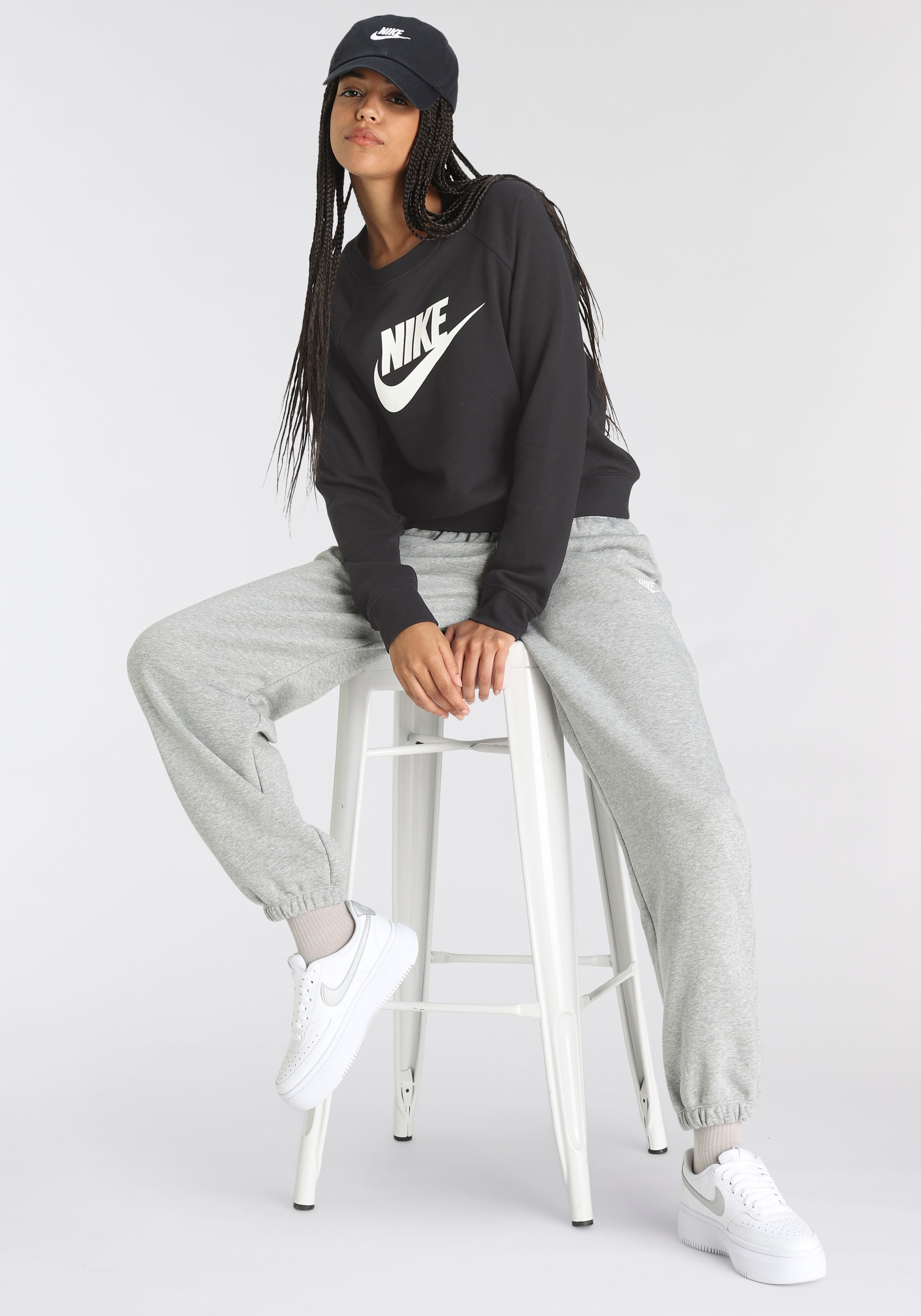 Nike Sportswear Sweatshirt »WOMEN ESSENTIAL CREW FLEECE«