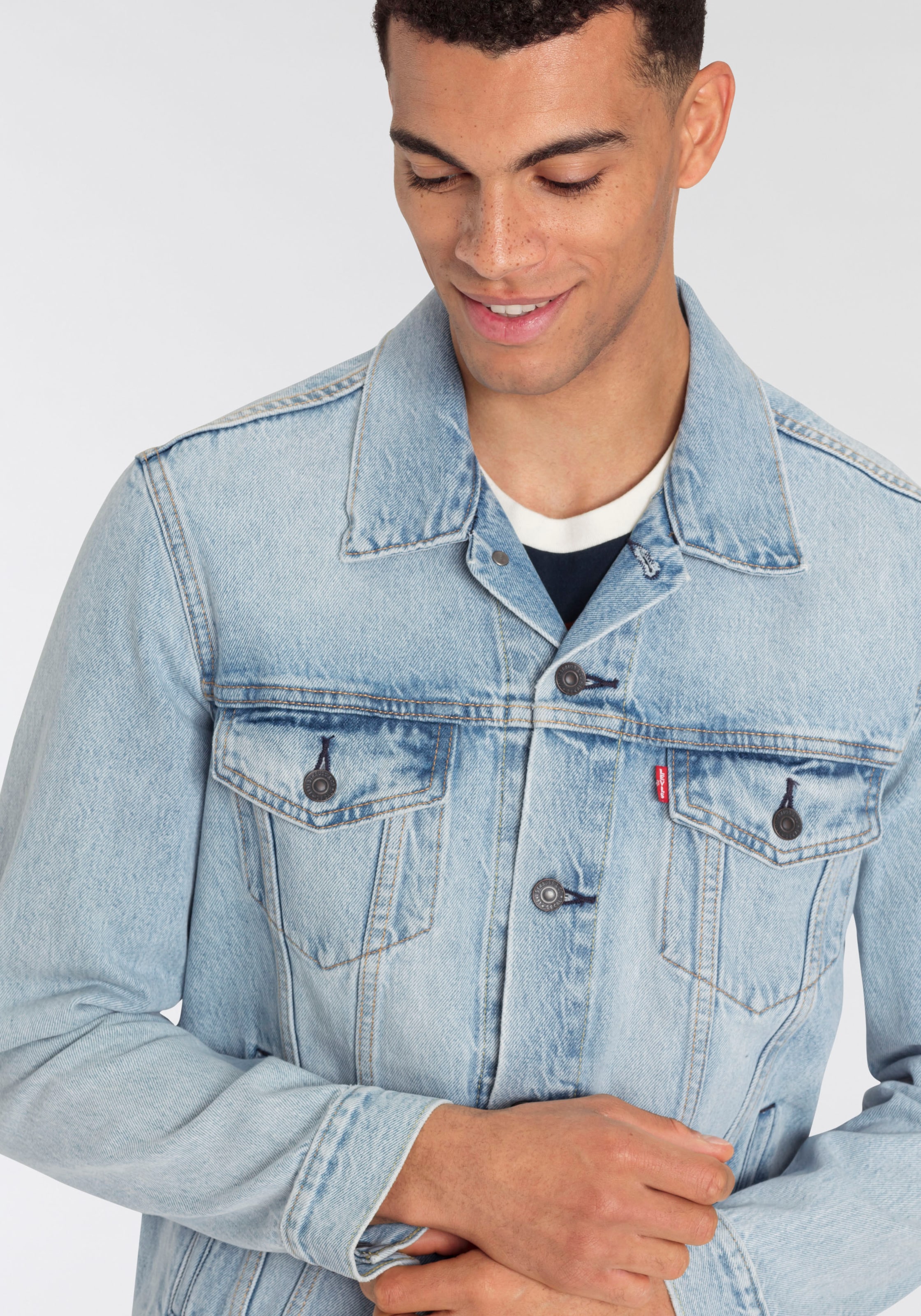 Levi's® Jeansjacke »VINTAGE FIT TRUCKER JKT«