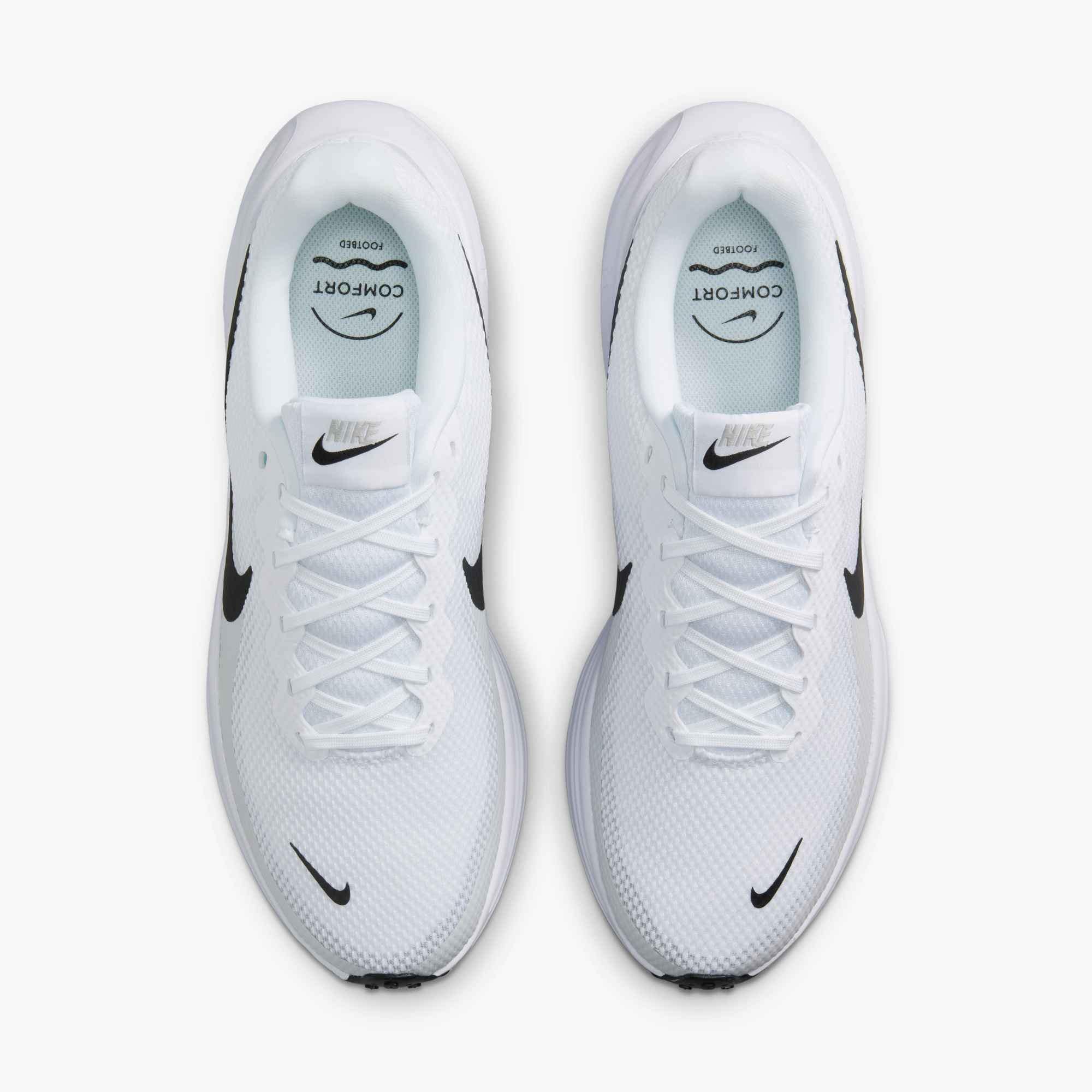 Nike Laufschuh »Revolution 8«  sportlicher Stil, leicht profiliertes Sohlenmuster, Gummilaufsohle