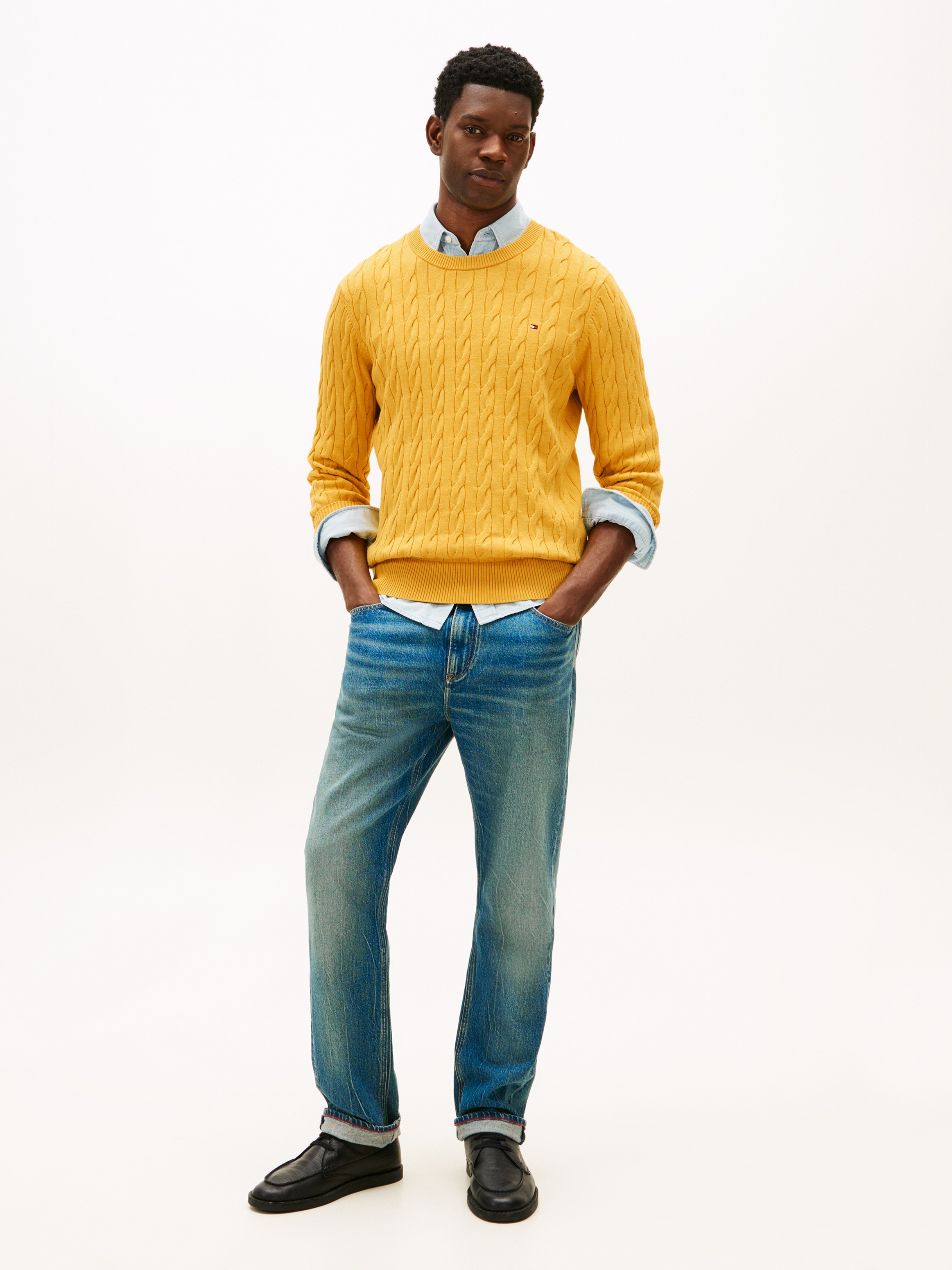 Tommy Hilfiger Strickpullover »CLASSIC CABLE CREW NECK mit Strukturstrick und Flaglabel«