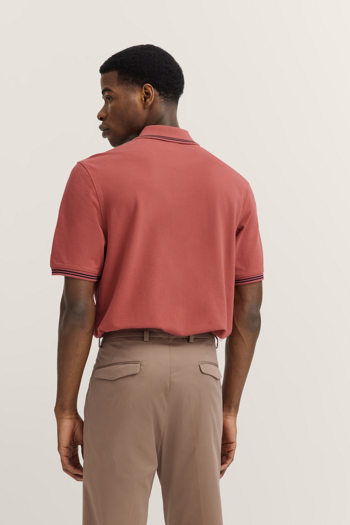 bugatti Poloshirt, mit Kontraststreifen und Bruststickerei