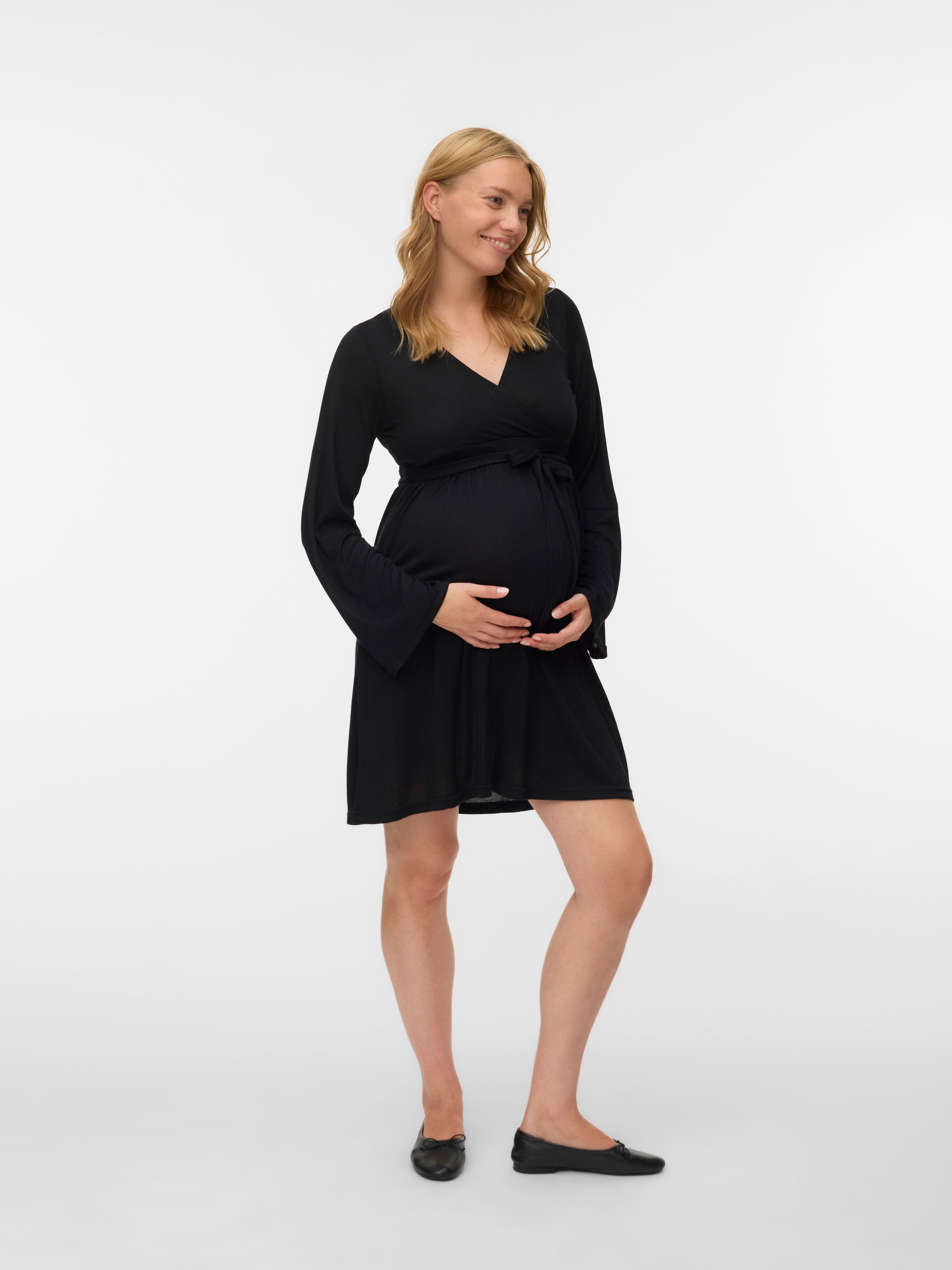 Mamalicious Umstandskleid »MLMAEVE TESS LS JRS DRESS 2F NOOS«, Stilllage unter einem Wickeleffekt