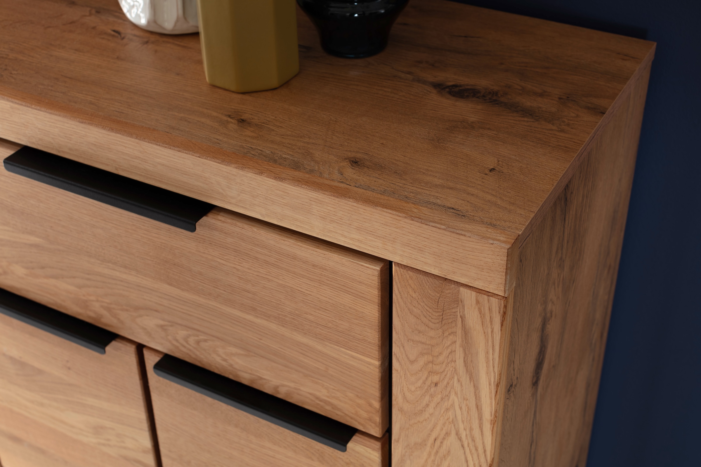 MCA living Schuhschrank »Greno Kommode«, (1 St.), 2 Holztüren, 1 Schubkasten, FSC-Mix