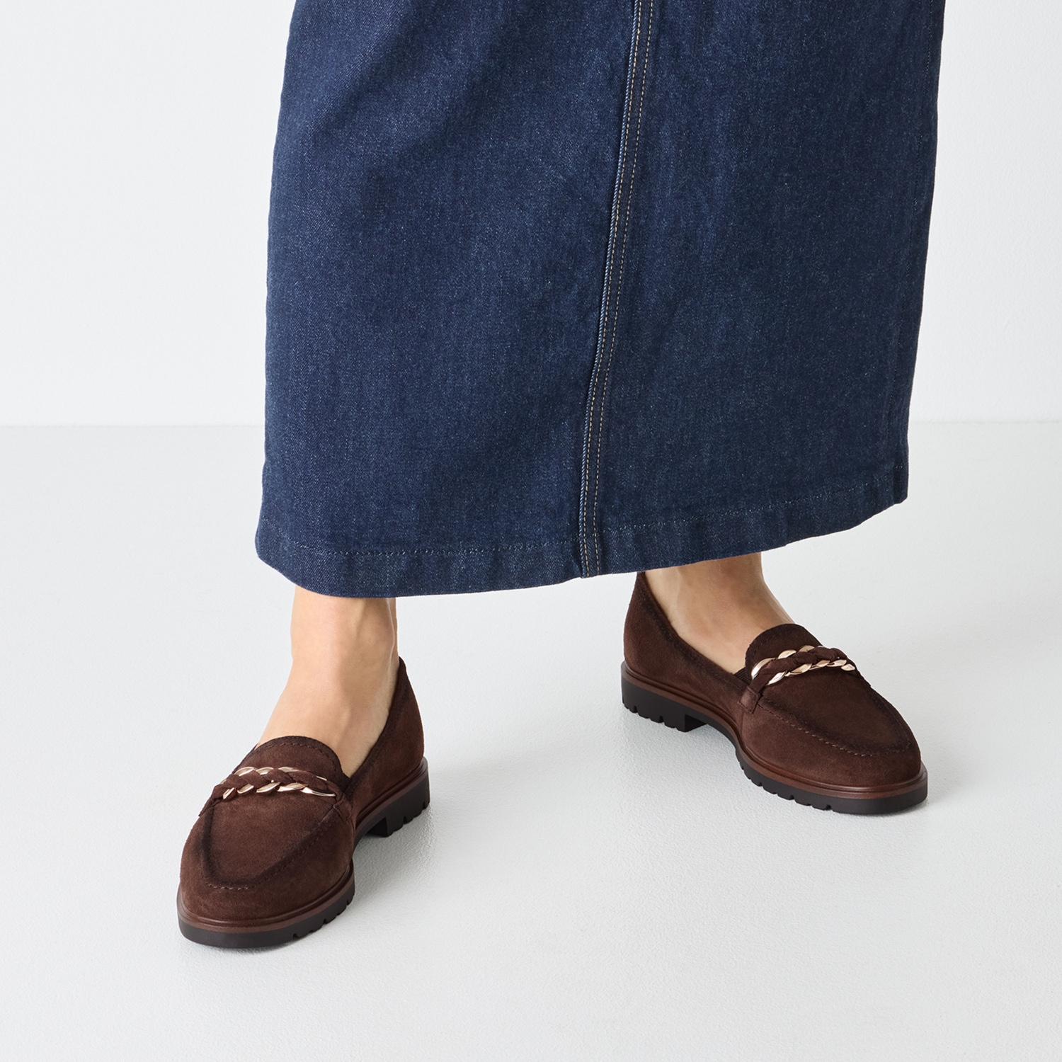Tamaris Slipper  Loafer, Schlupfschuh, Halbschuh mit modischer Zierkette