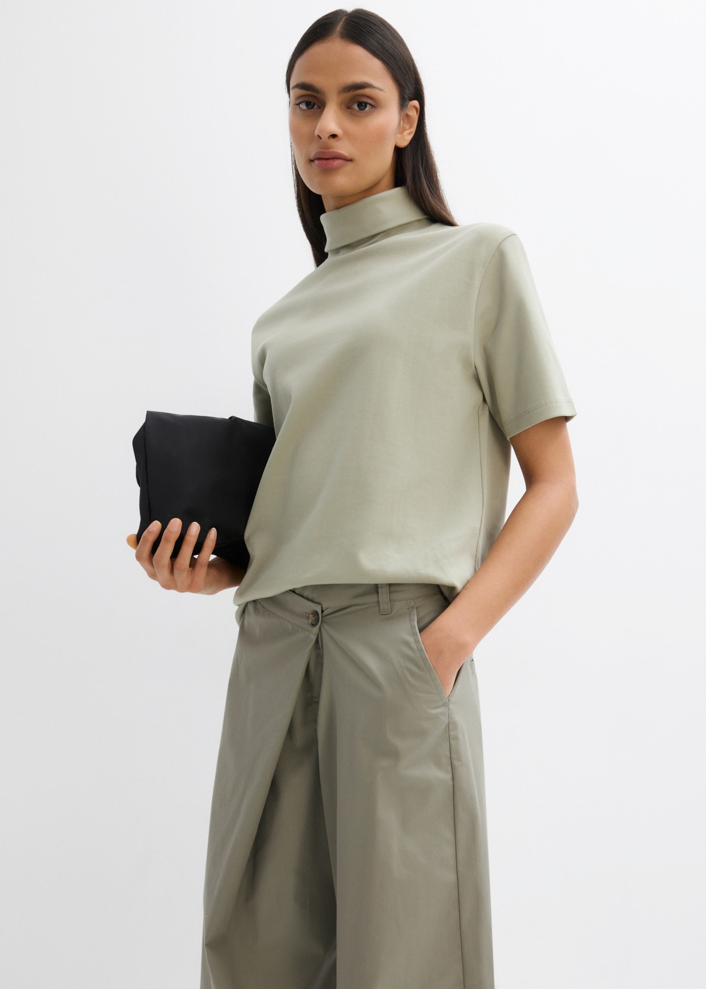 bonprix Rollkragenshirt kastenförmige Silhouette, hoher Kragen, Oversize-Passform