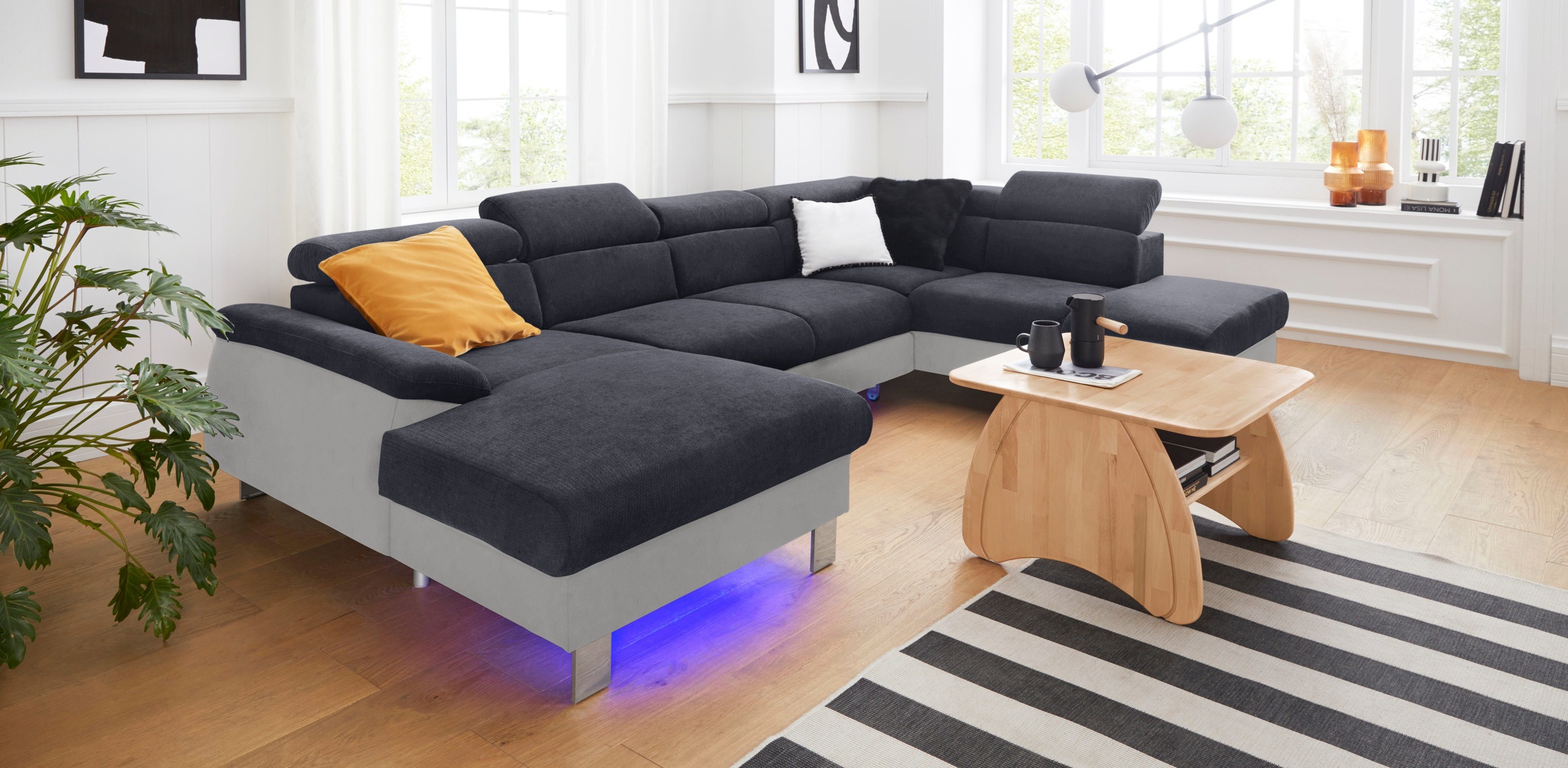 COTTA Polstergarnitur »Komaris U-Form, B: 320 bzw. 100 cm (Set: Wohnlandschaft & Hocker)«, (Set), mit Kopfteilverstellung, optional Bettfunktion, Bettkasten & Licht