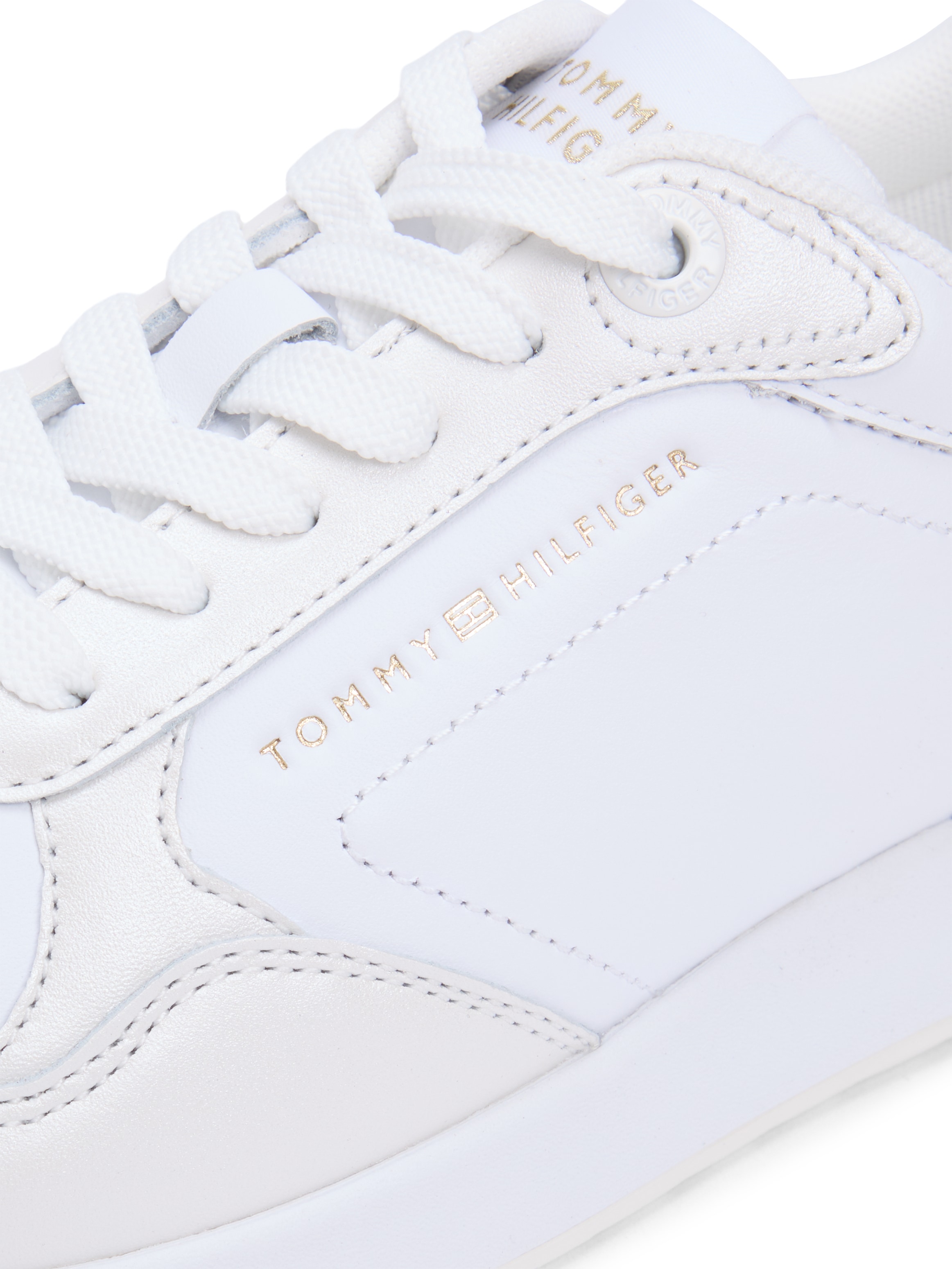 Tommy Hilfiger Plateausneaker »TH CHIC EVA RUNNER«  Freizeitschuh, Halbschuh, Schnürschuh in leicht glänzender Optik