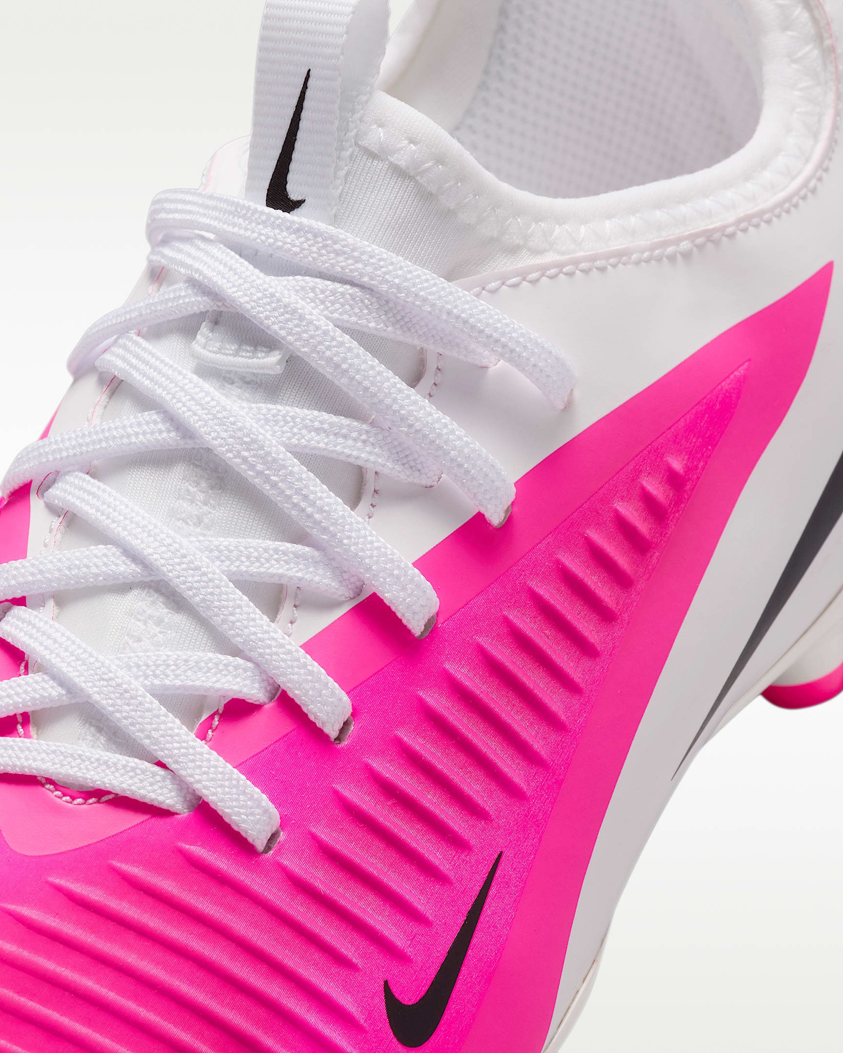 Nike Fußballschuh »JR PHANTOM 6 LOW ACAD FG/MG T«  Außensohle für Rasenplätze, für Kinder & Jugendliche