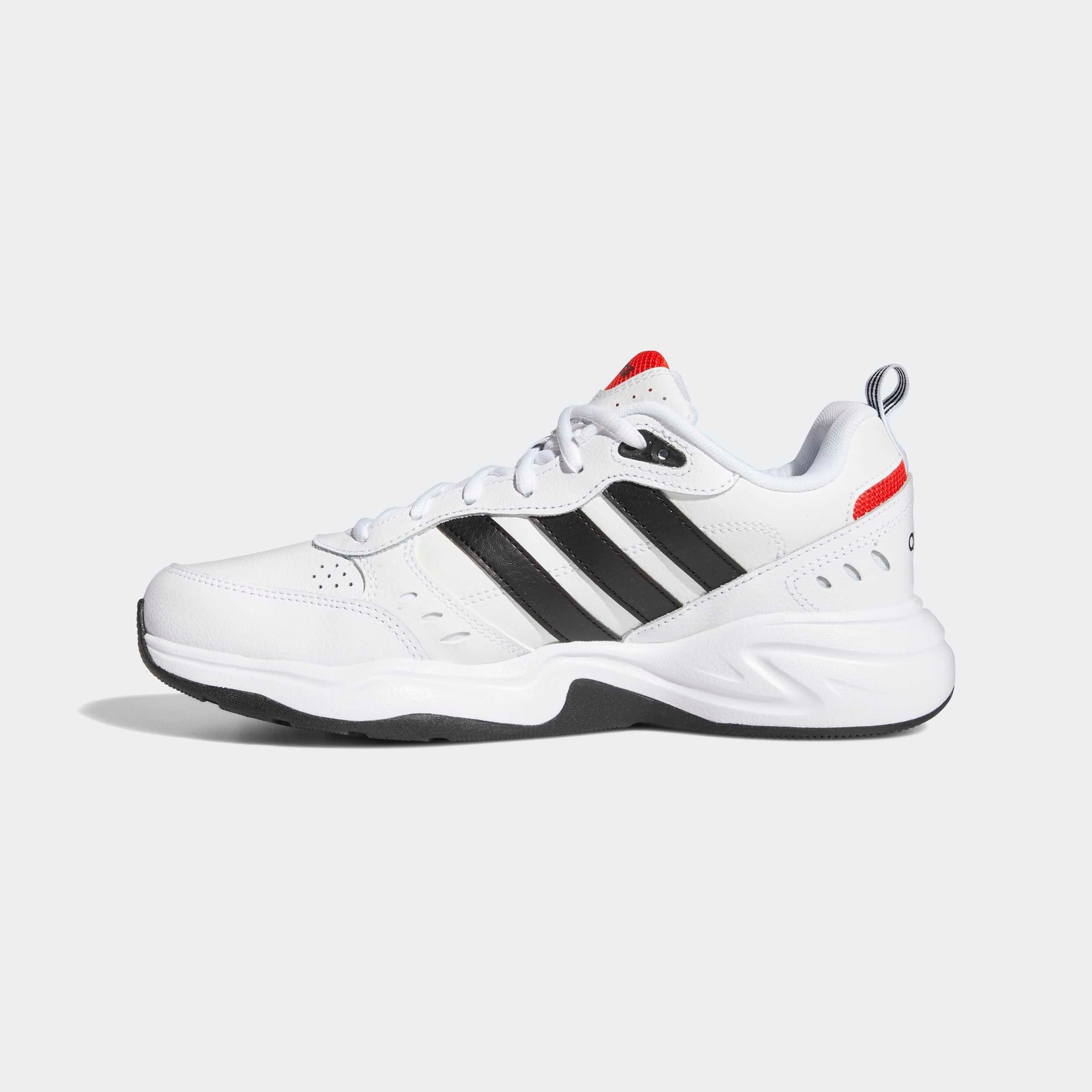 adidas Sportswear Sneaker »STRUTTER«