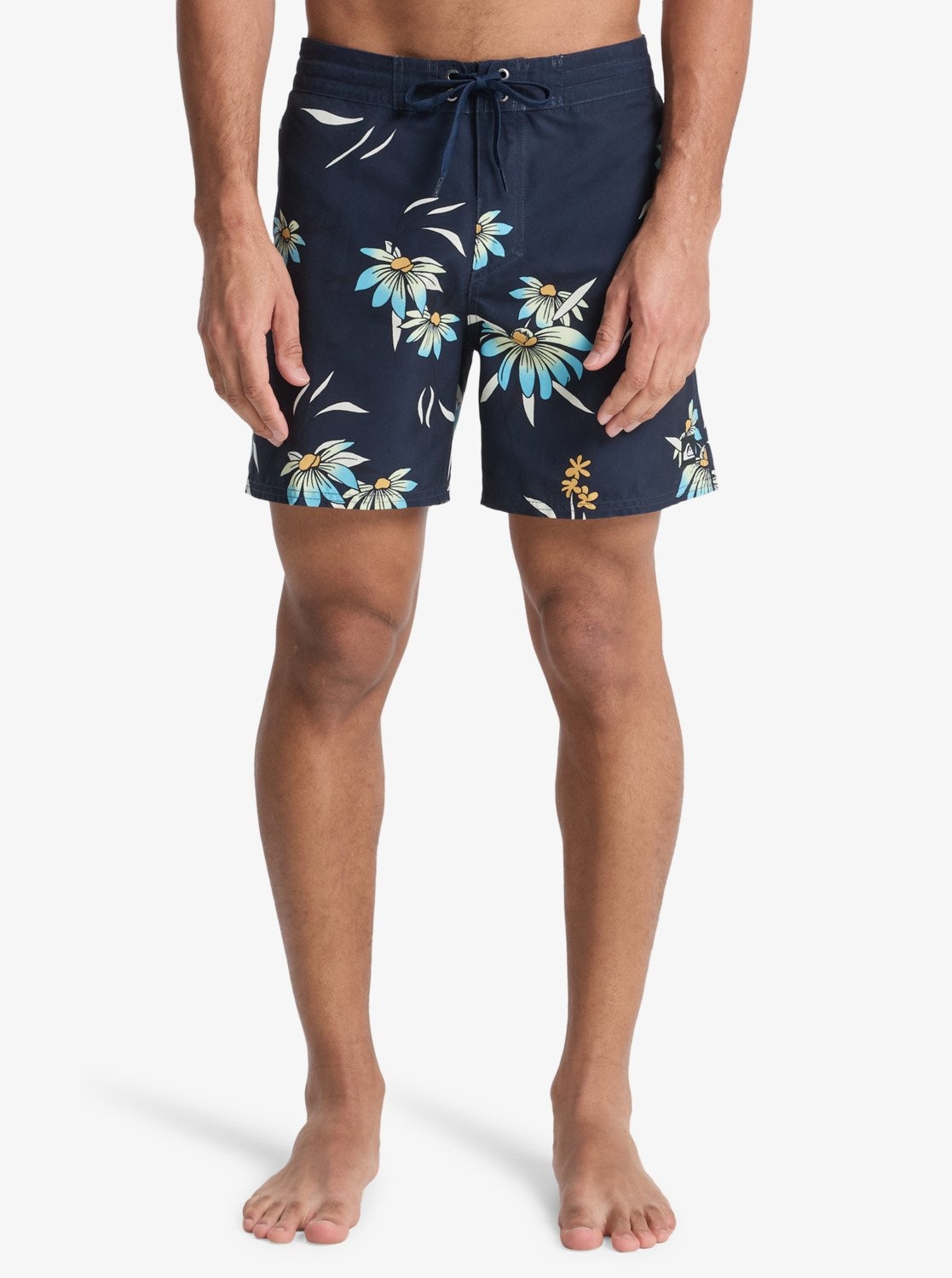 Quiksilver Badeshorts »EVERYDAY HALF JAM 16« sportliche Schnittform, schnell trocknendes Material, bequemer Sitz