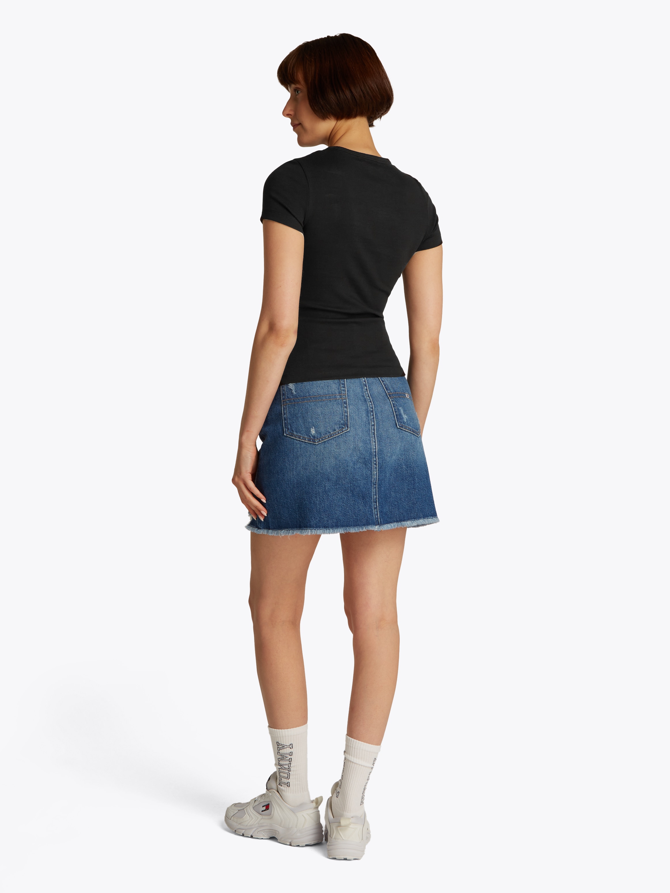 Tommy Jeans T-Shirt »TJW SLIM BADGE RIB TEE«, in Rippoptik