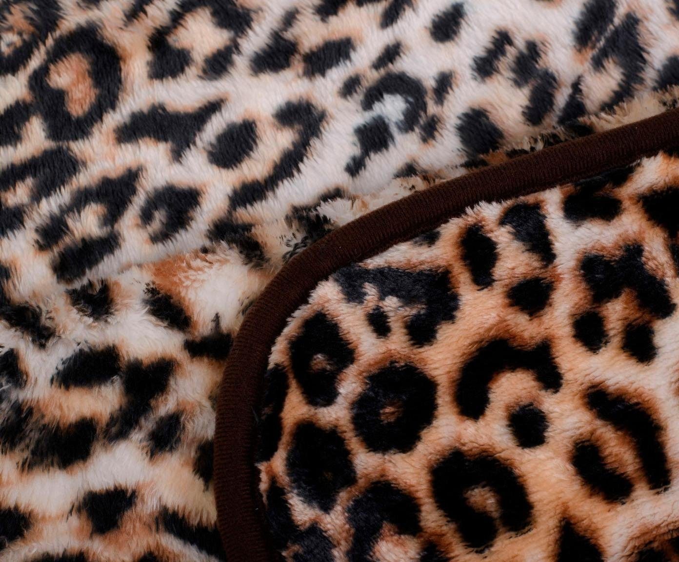 Gözze Wohndecke »Leopard«, mit gedrucktem Motiv, Kuscheldecke