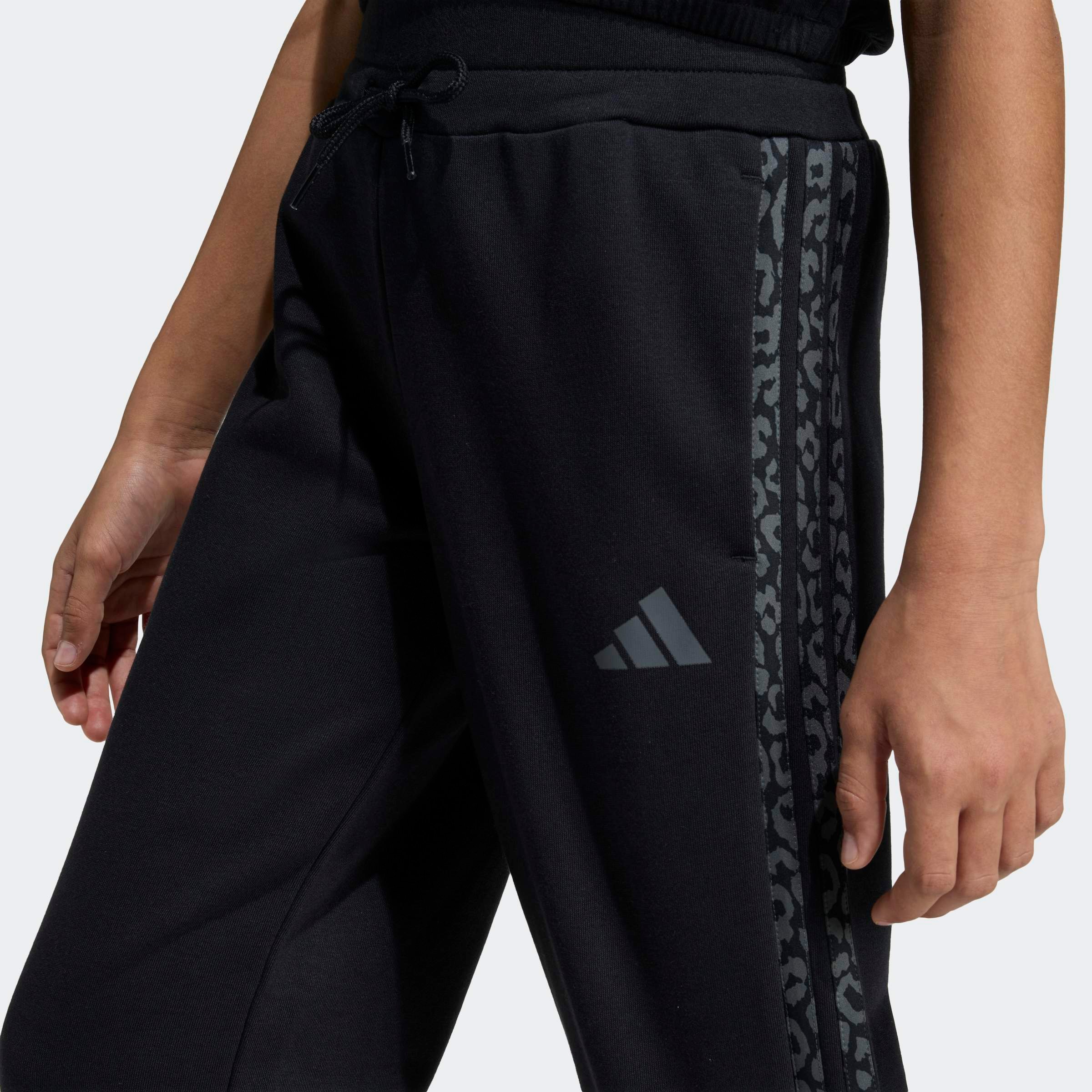 adidas Sportswear Sporthose »SEASONALS ANIMAL«