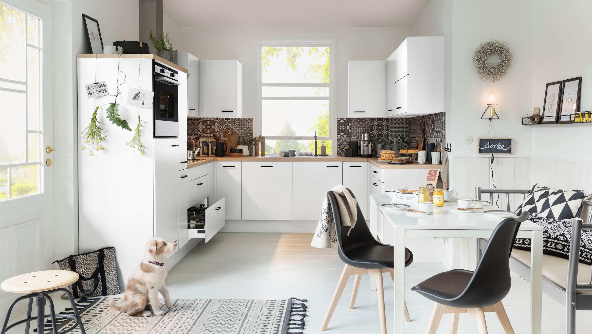 OPTIFIT Eckunterschrank »Elga« mit Soft-Close-Funktion, höhenverstellbaren Füße, Breite 90x90 cm