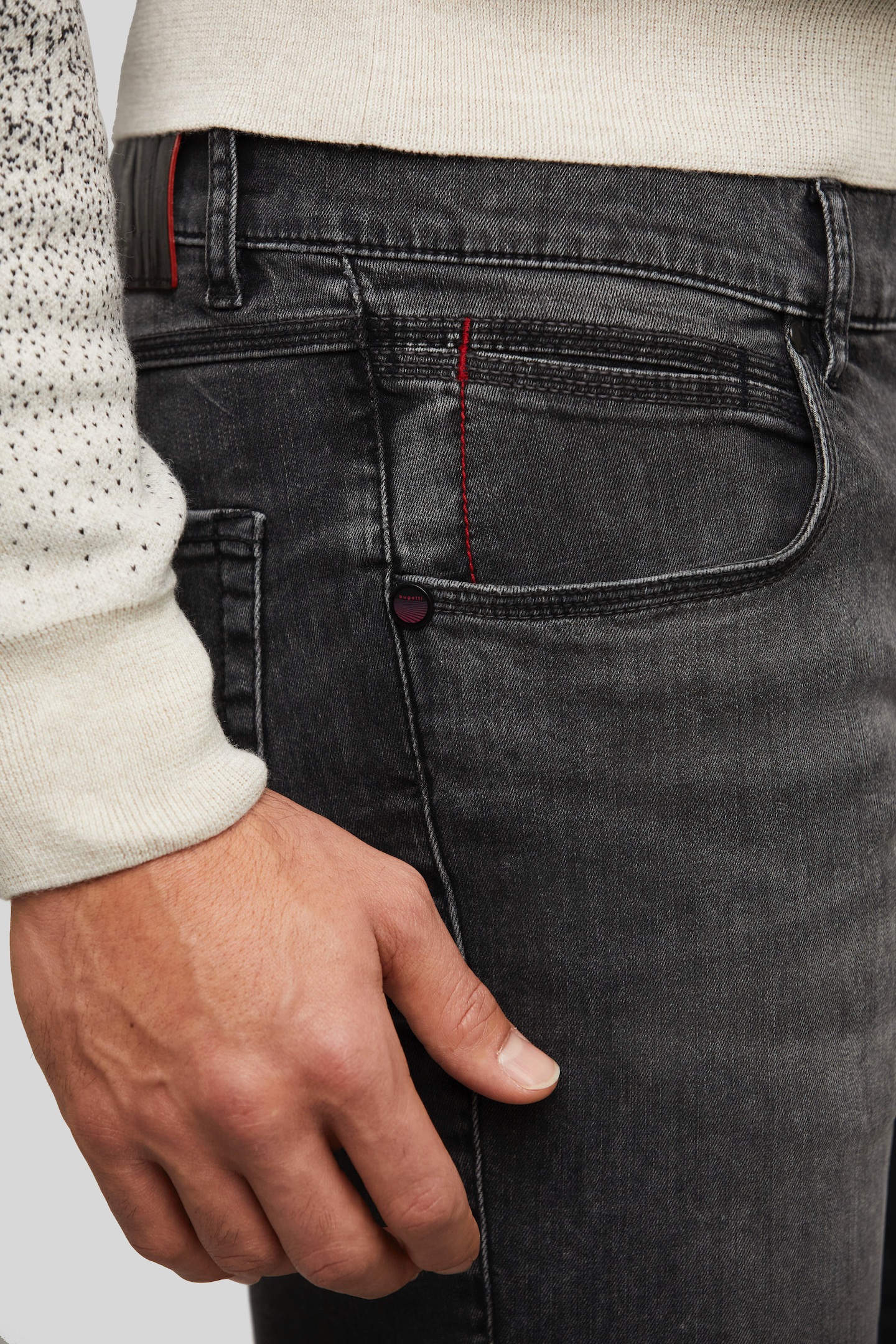bugatti 5-Pocket-Jeans, im Used Wash Look