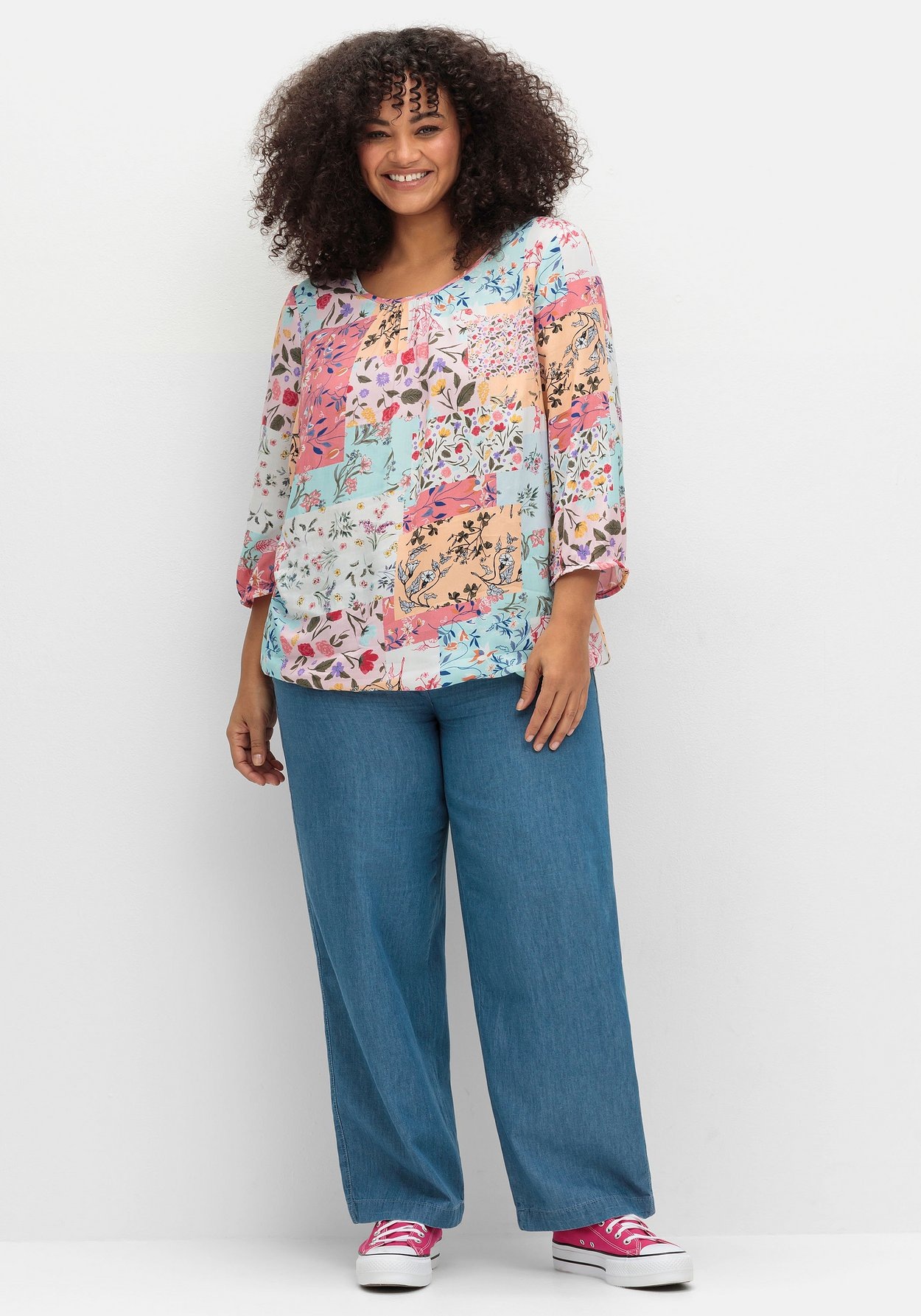 Sheego Tunika »Tunika mit Patchwork-Print und Stretchsaum«