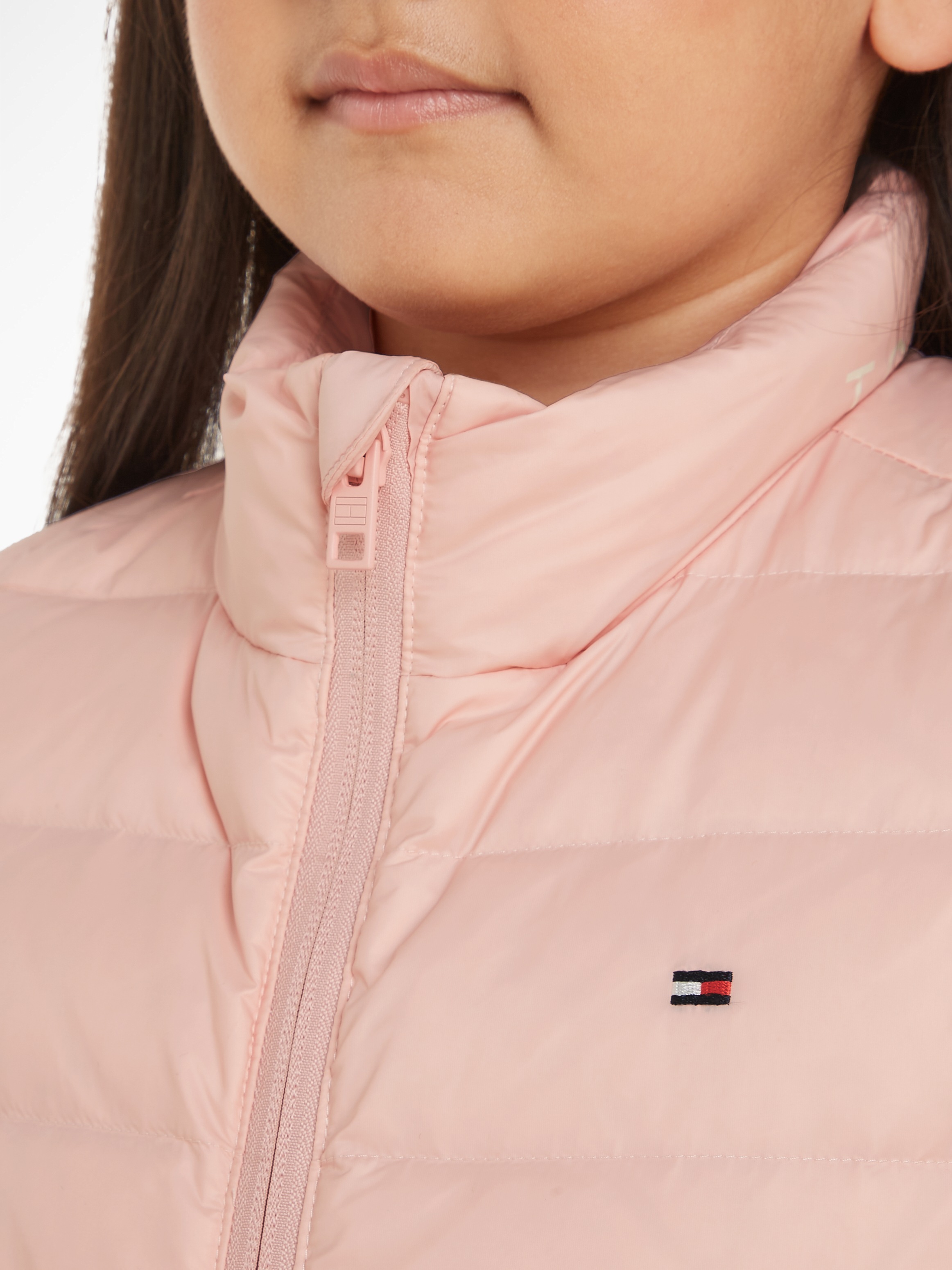 Tommy Hilfiger Steppweste »U ESSENTIAL LIGHT DOWN VEST«, Kinder bis 16 Jahre mit Logostickerei