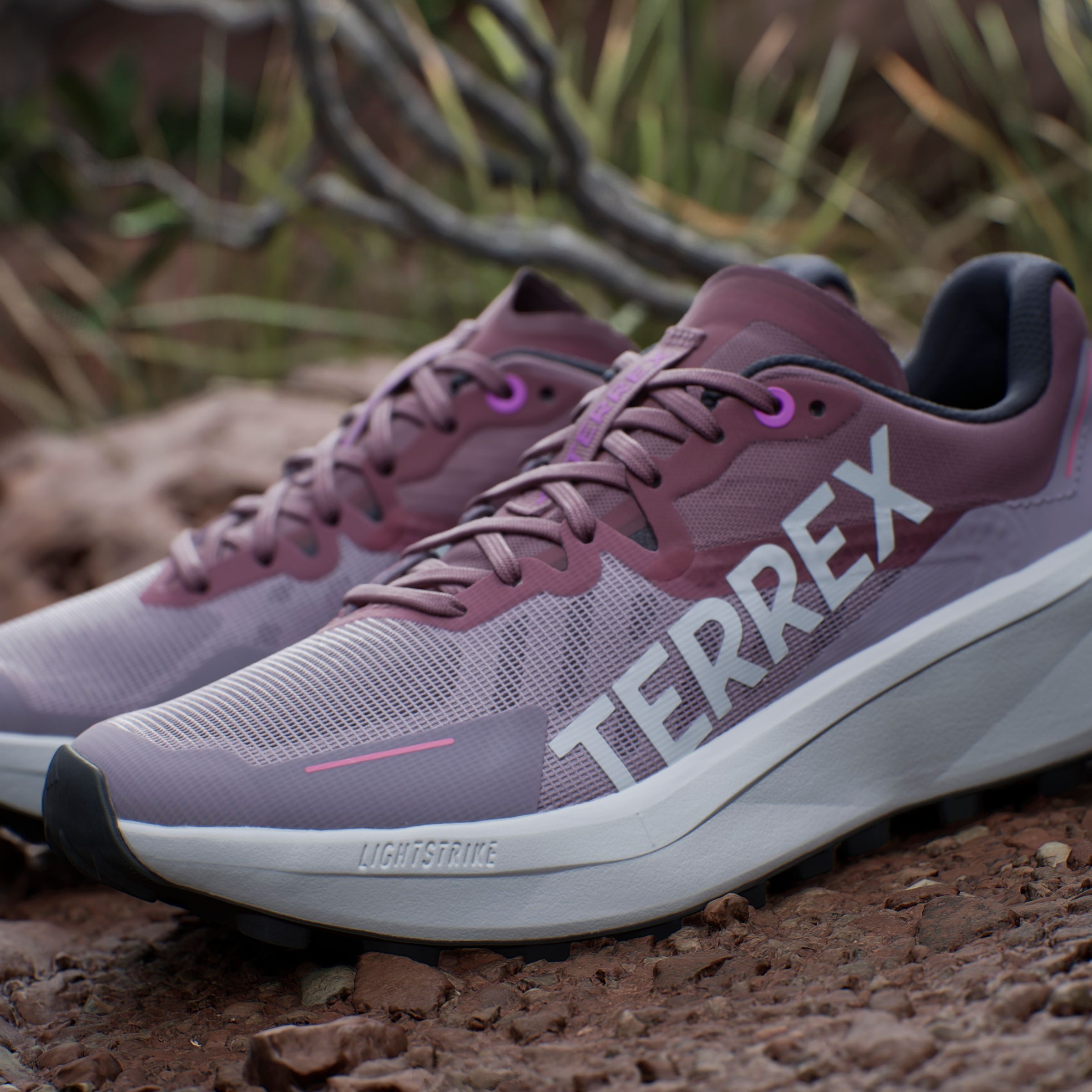 adidas TERREX Trailrunningschuh »TERREX AGRAVIC 3 TRAILRUNNING«, Trail-Runningschuhe