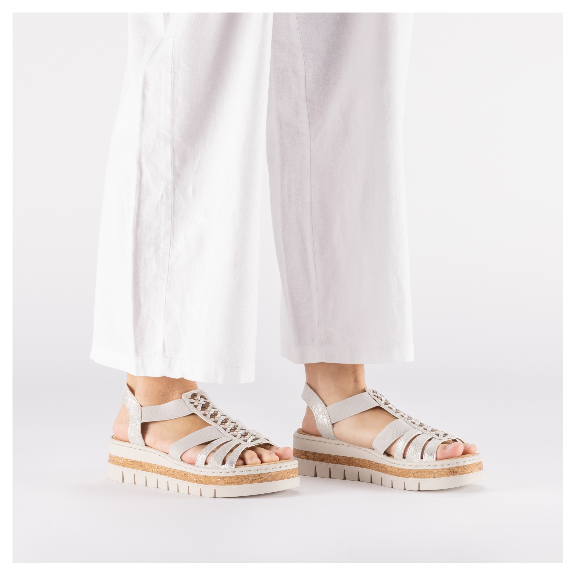 Rieker Keilsandalette  Keilsandalette, Plateausandale, Sommerschuh in Metallic-Optik