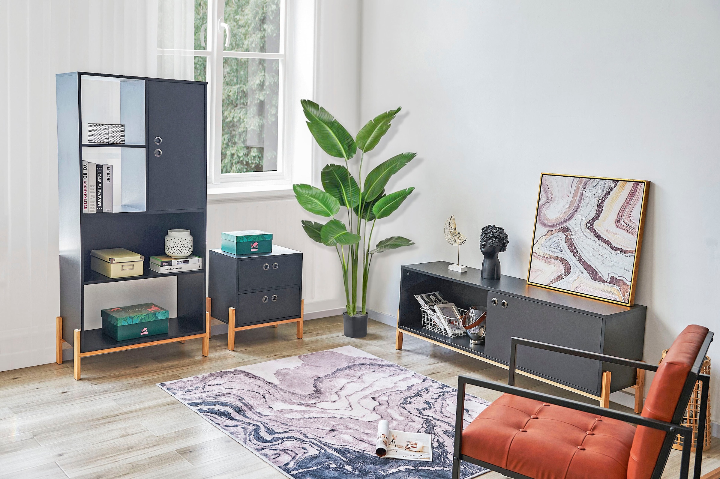 INOSIGN Kommode »Melia«, Beine aus massiver Pinie